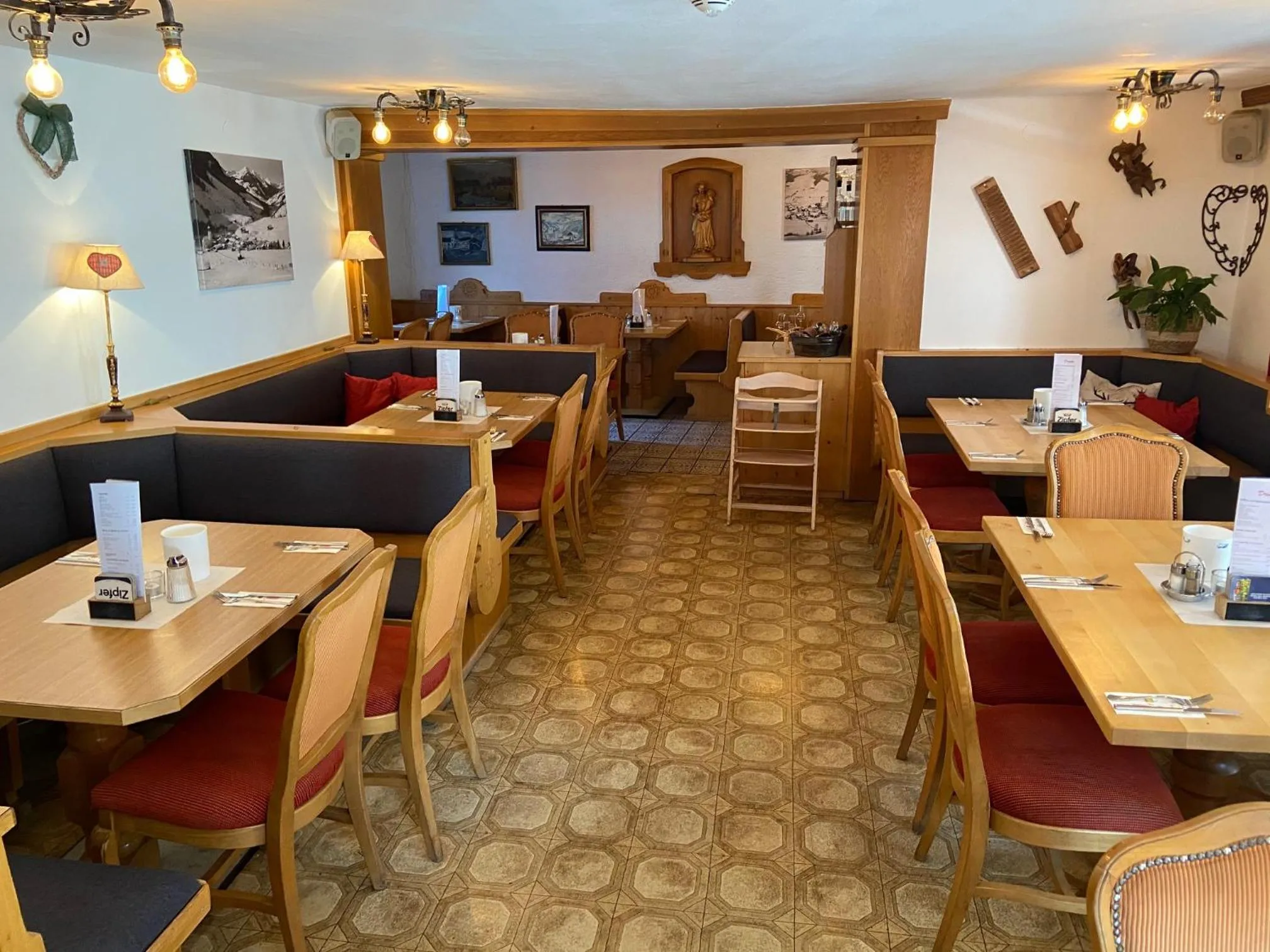 Restaurant/places to eat in Pension Eder - Joker card included in summer