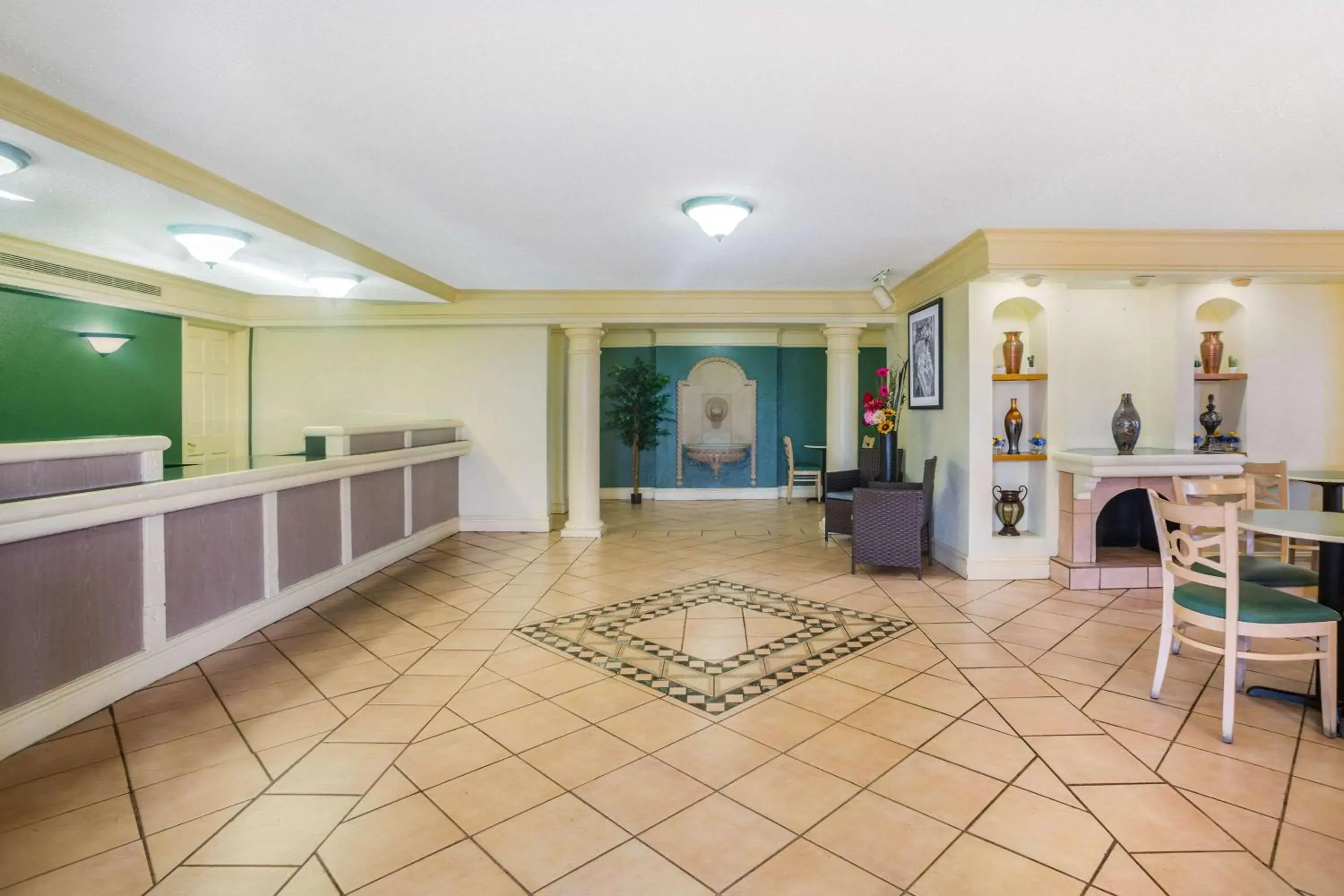 Lobby or reception in Super 8 by Wyndham Eagle Pass Lobby or reception in Super 8 by Wyndham Eagle Pass