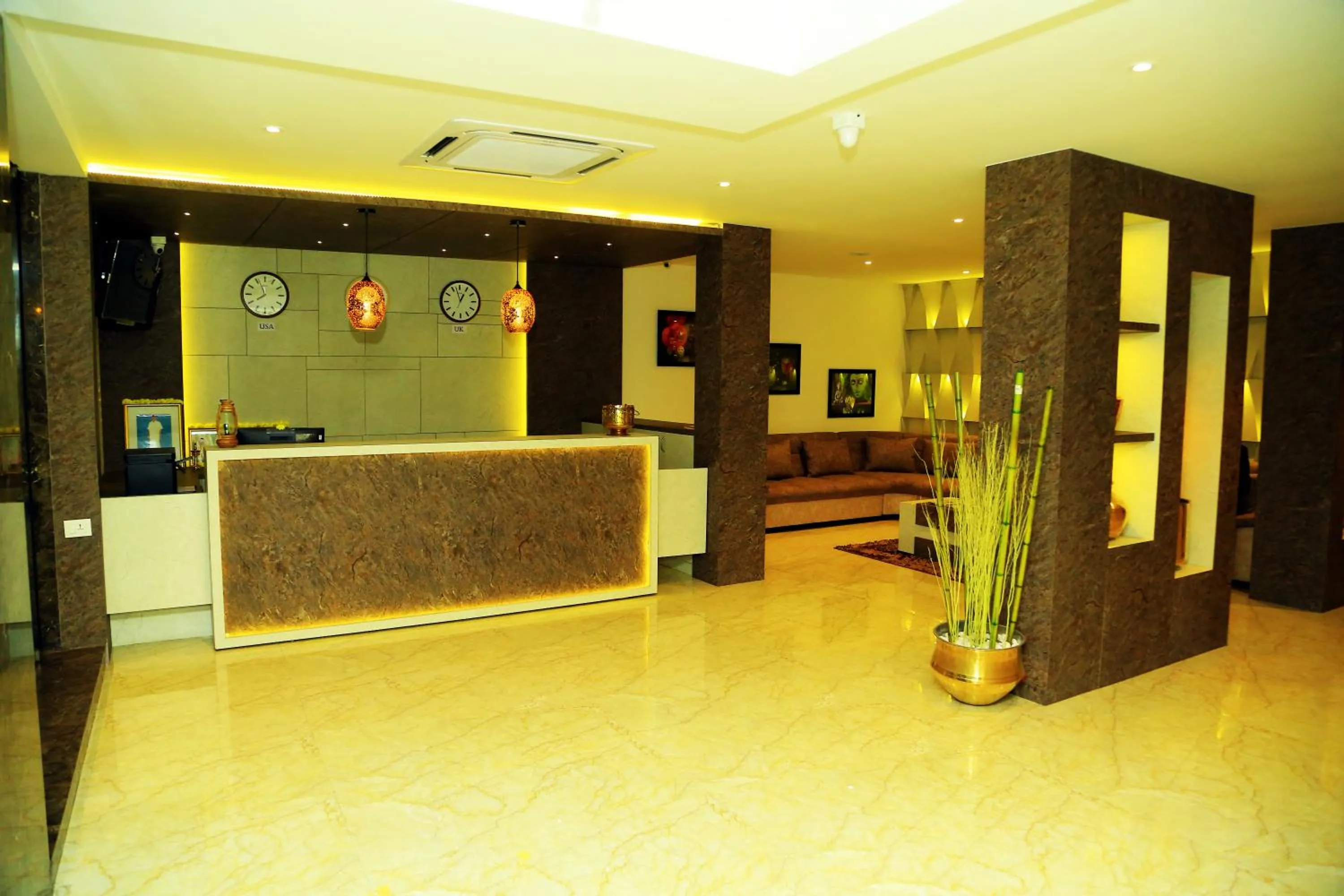 HOTEL KEK GRAND PARK
