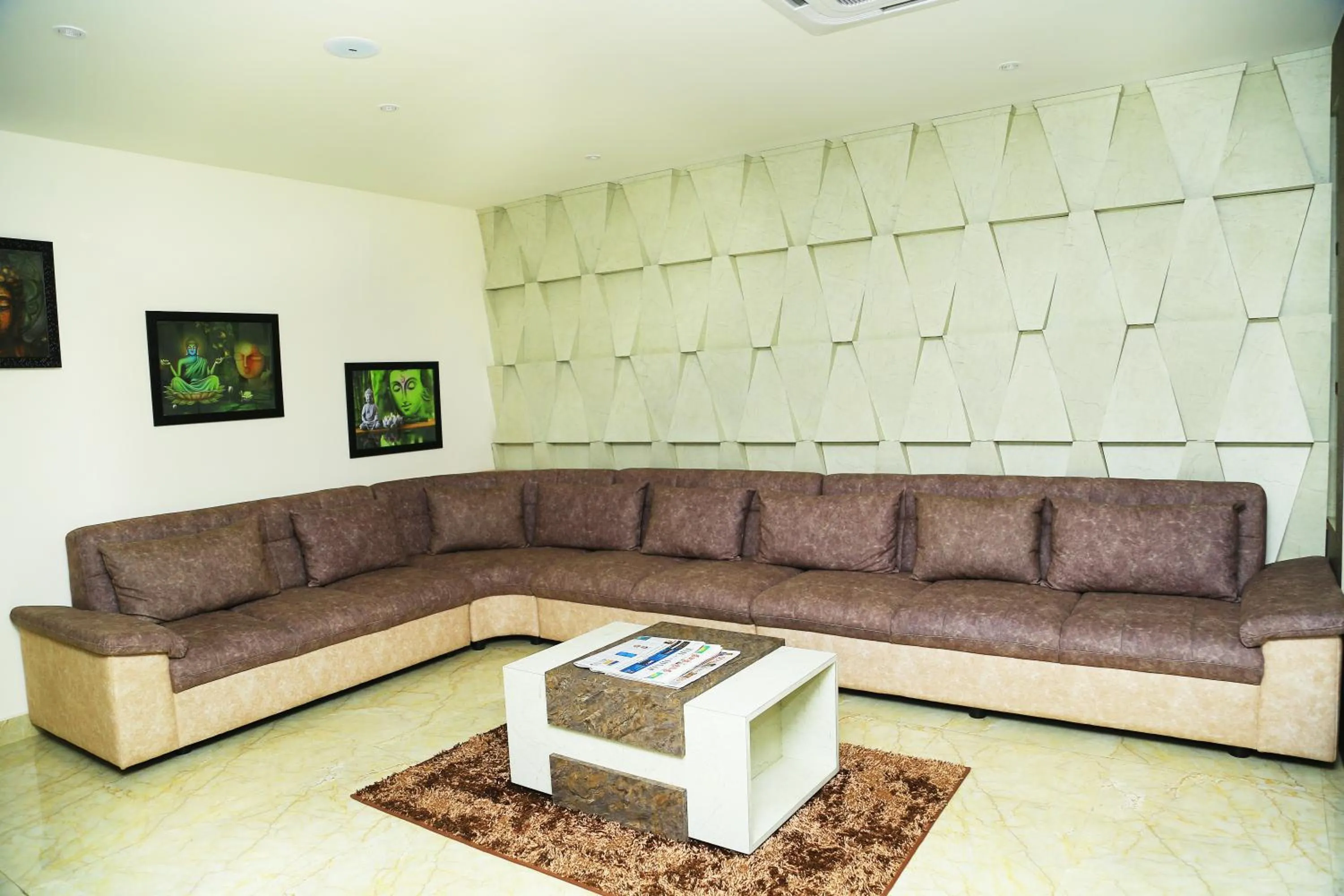 HOTEL KEK GRAND PARK