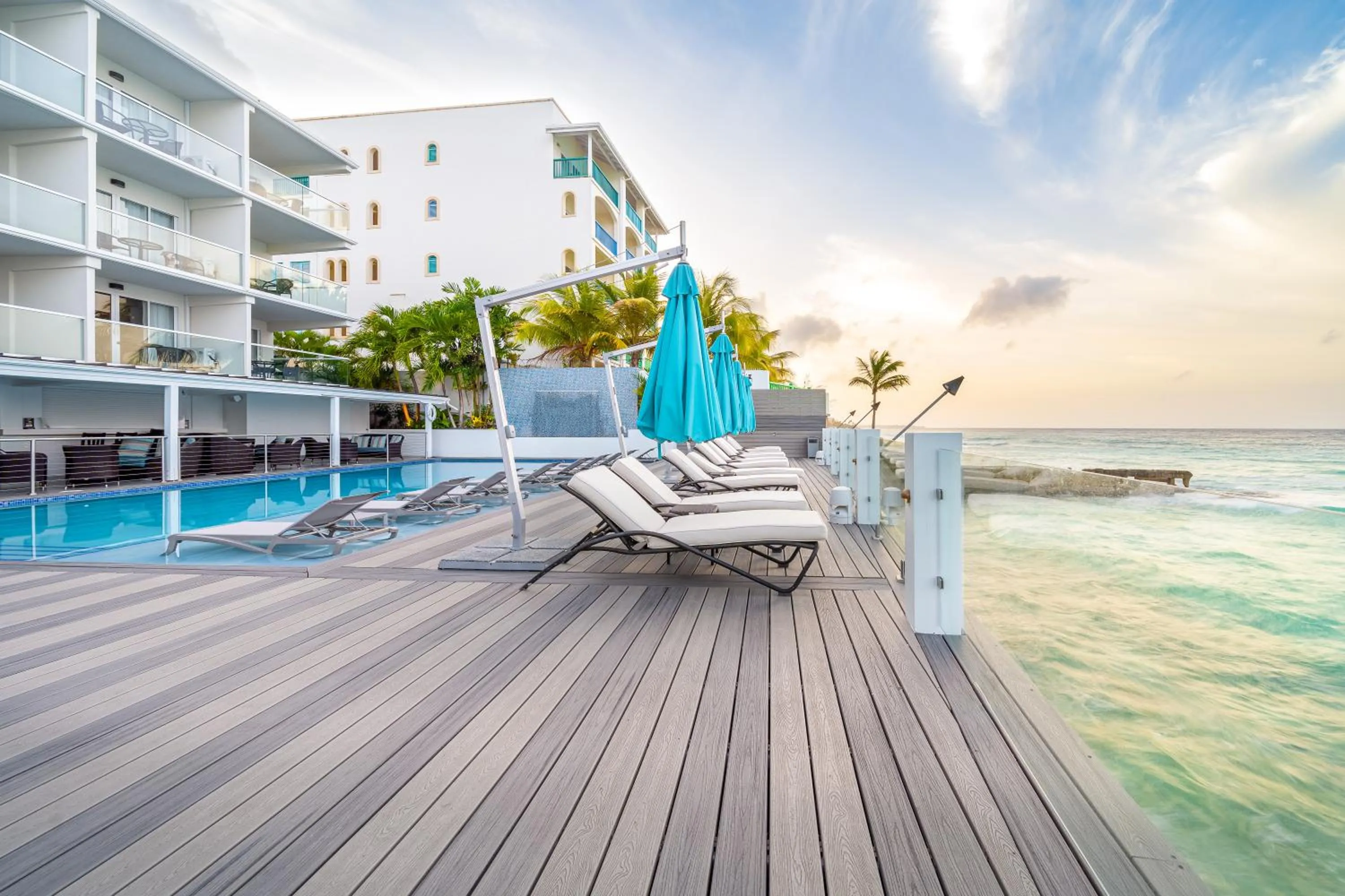 Swimming pool in South Gap Hotel