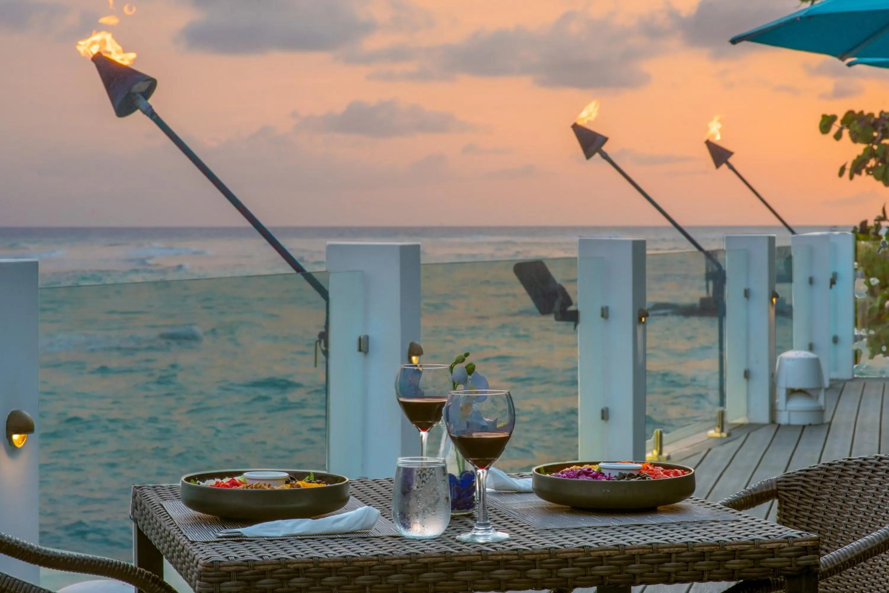 Restaurant/places to eat in South Gap Hotel