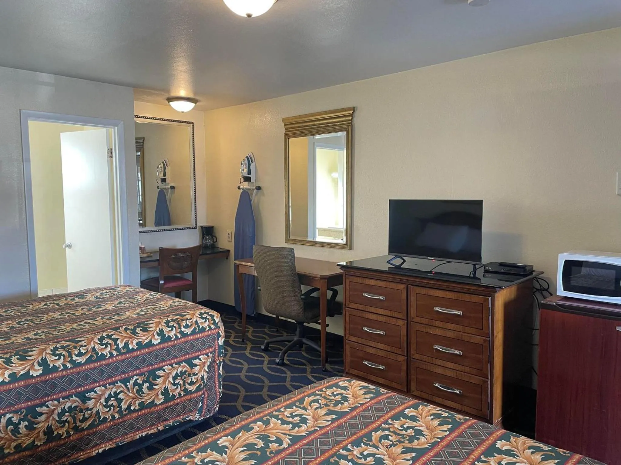 Bedroom, Bed in Holiday Motel Oakdale