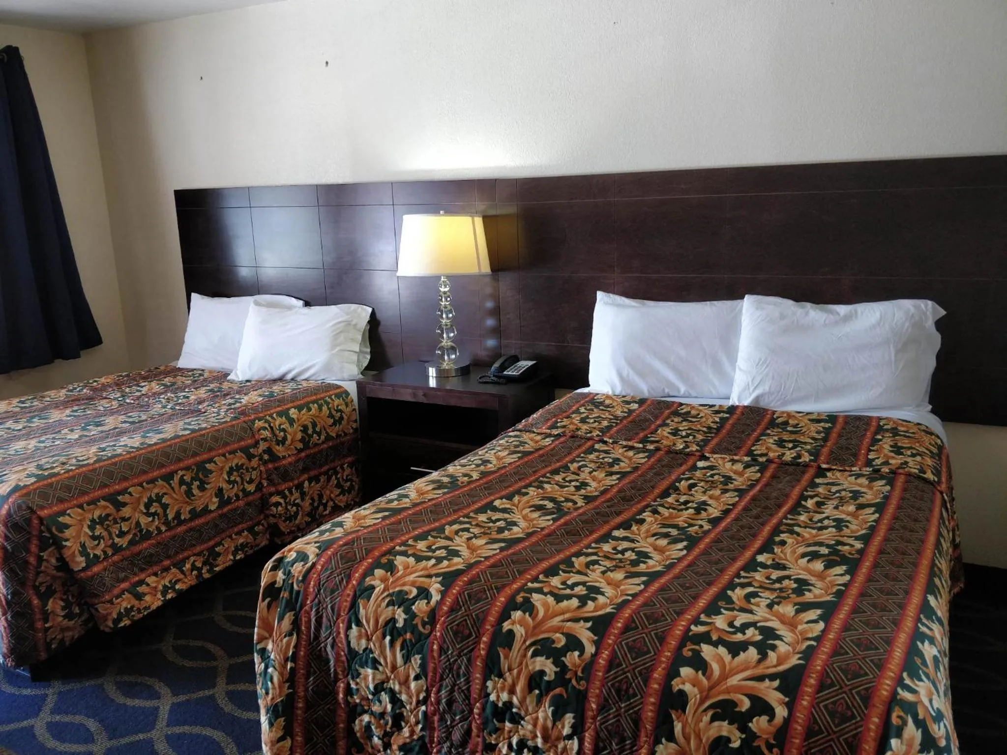 Bed in Holiday Motel Oakdale