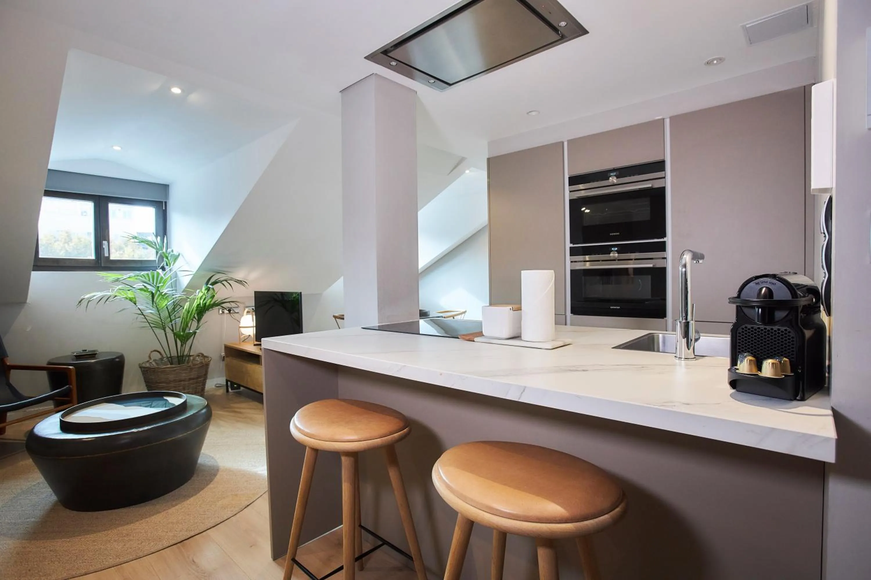 Kitchen or kitchenette in U-Sense Madrid Santa Ana