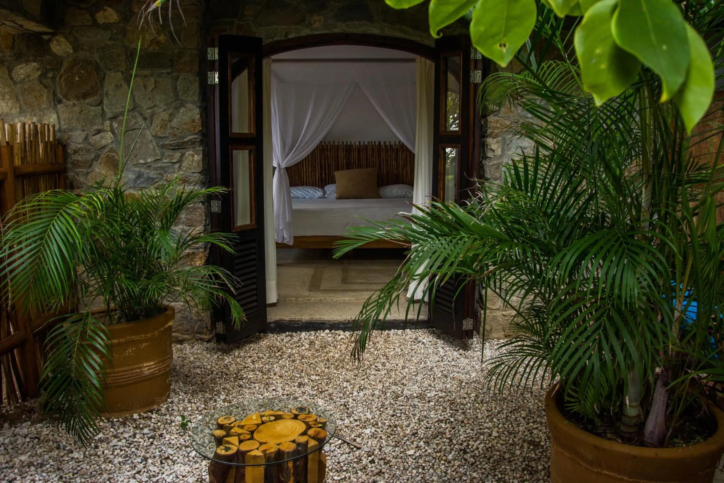 Bed in El Alquimista Yoga Spa