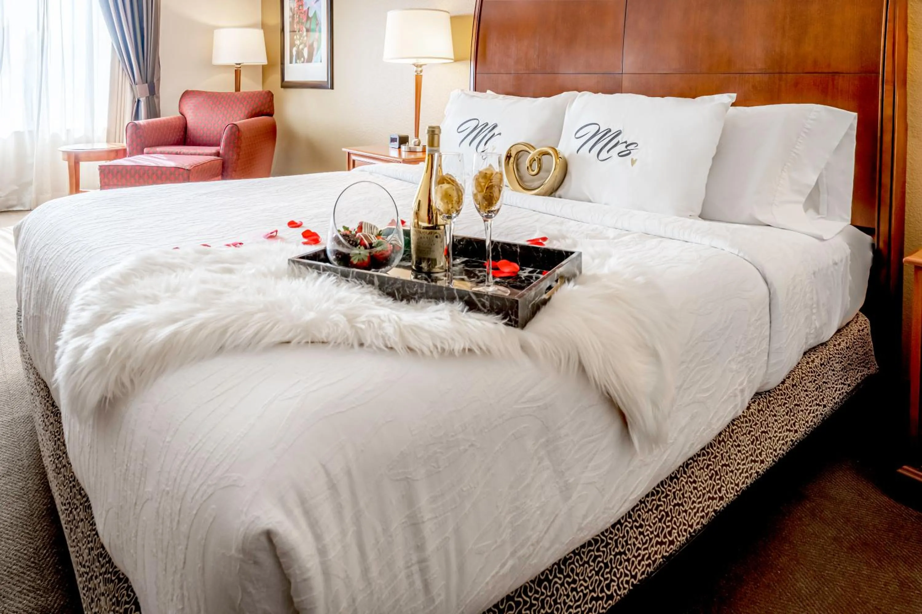 Bedroom, Bed in Hilton Garden Inn Houston/The Woodlands