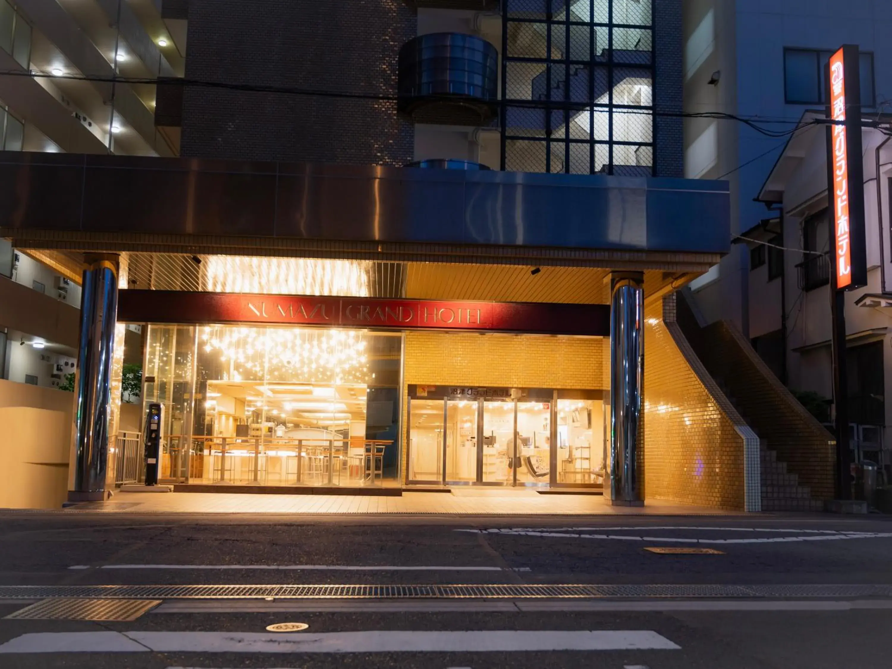 Property building in Numazu Grand Hotel Property building in Numazu Grand Hotel