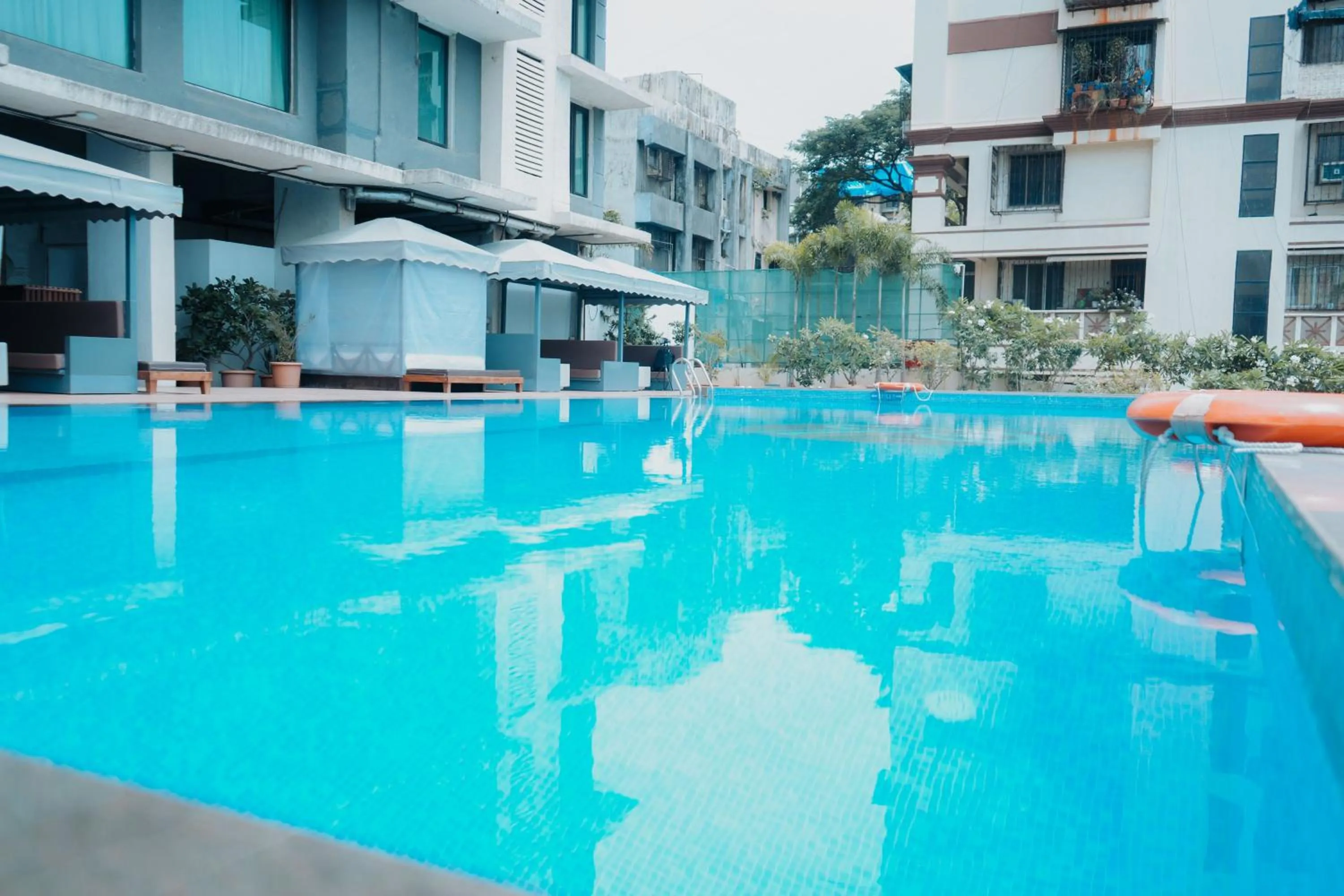 Swimming pool in Ramee Techome
