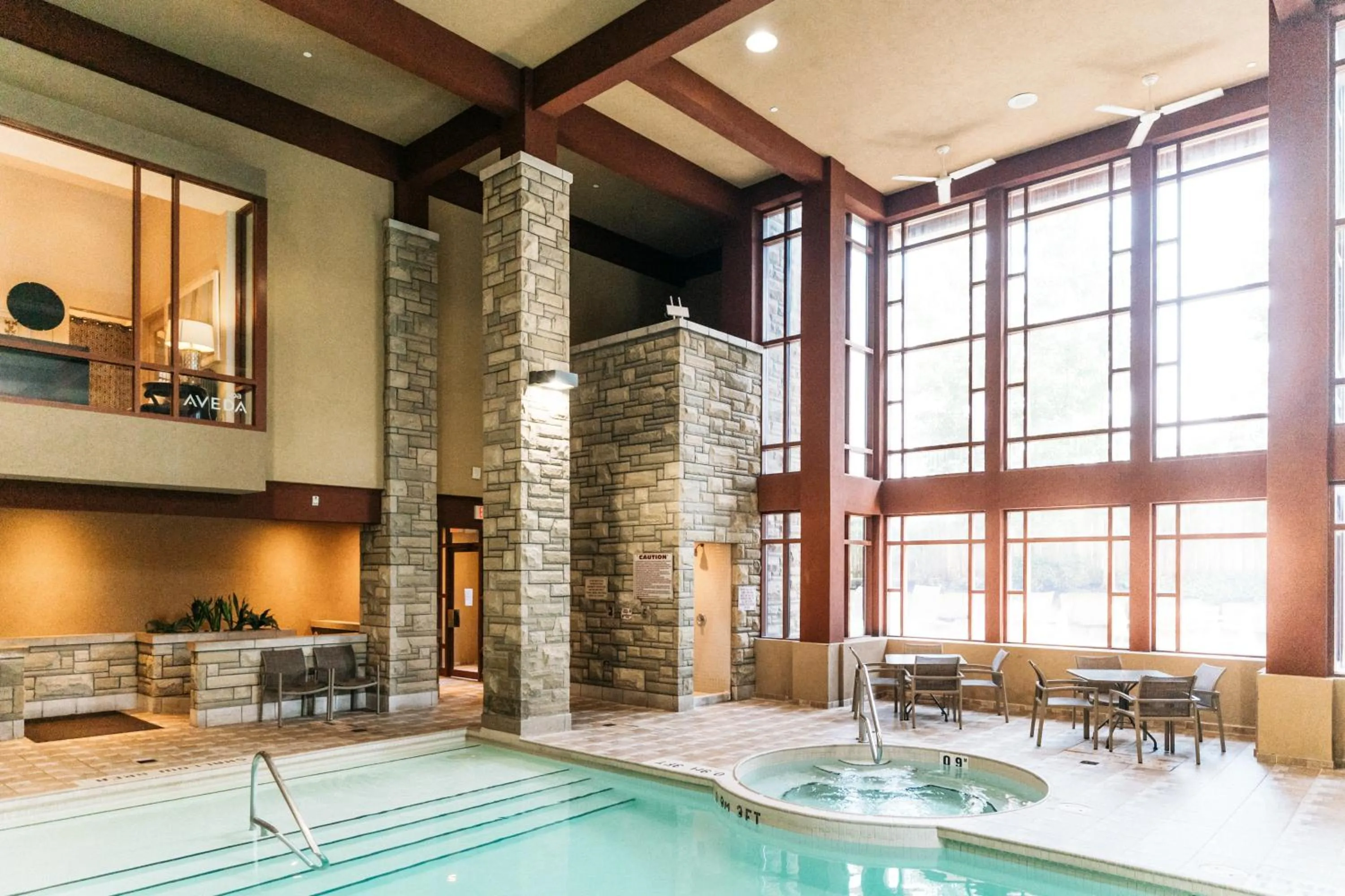 Swimming pool in DoubleTree Fallsview Resort & Spa by Hilton - Niagara Falls