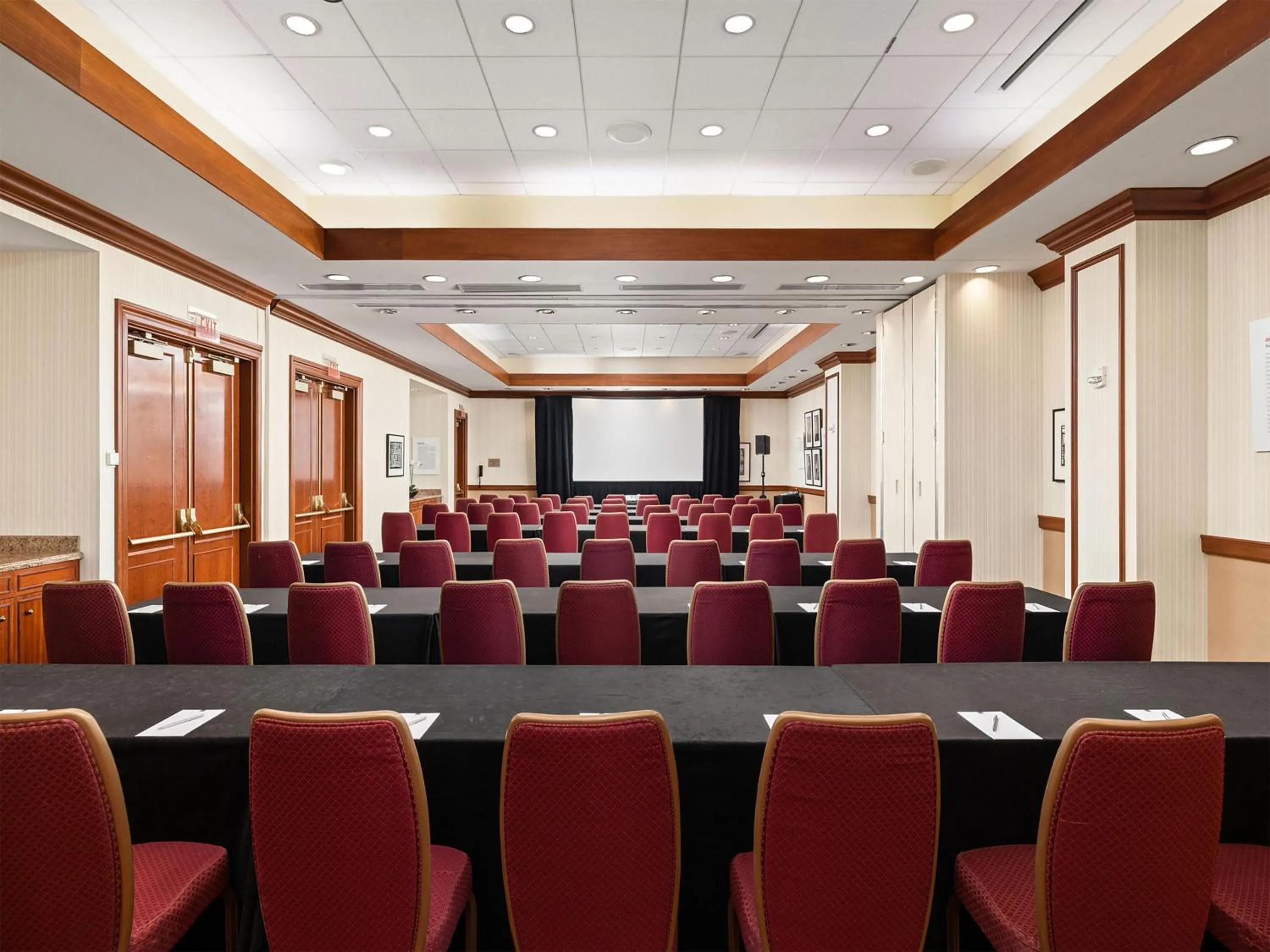 Meeting/conference room in Conrad Indianapolis