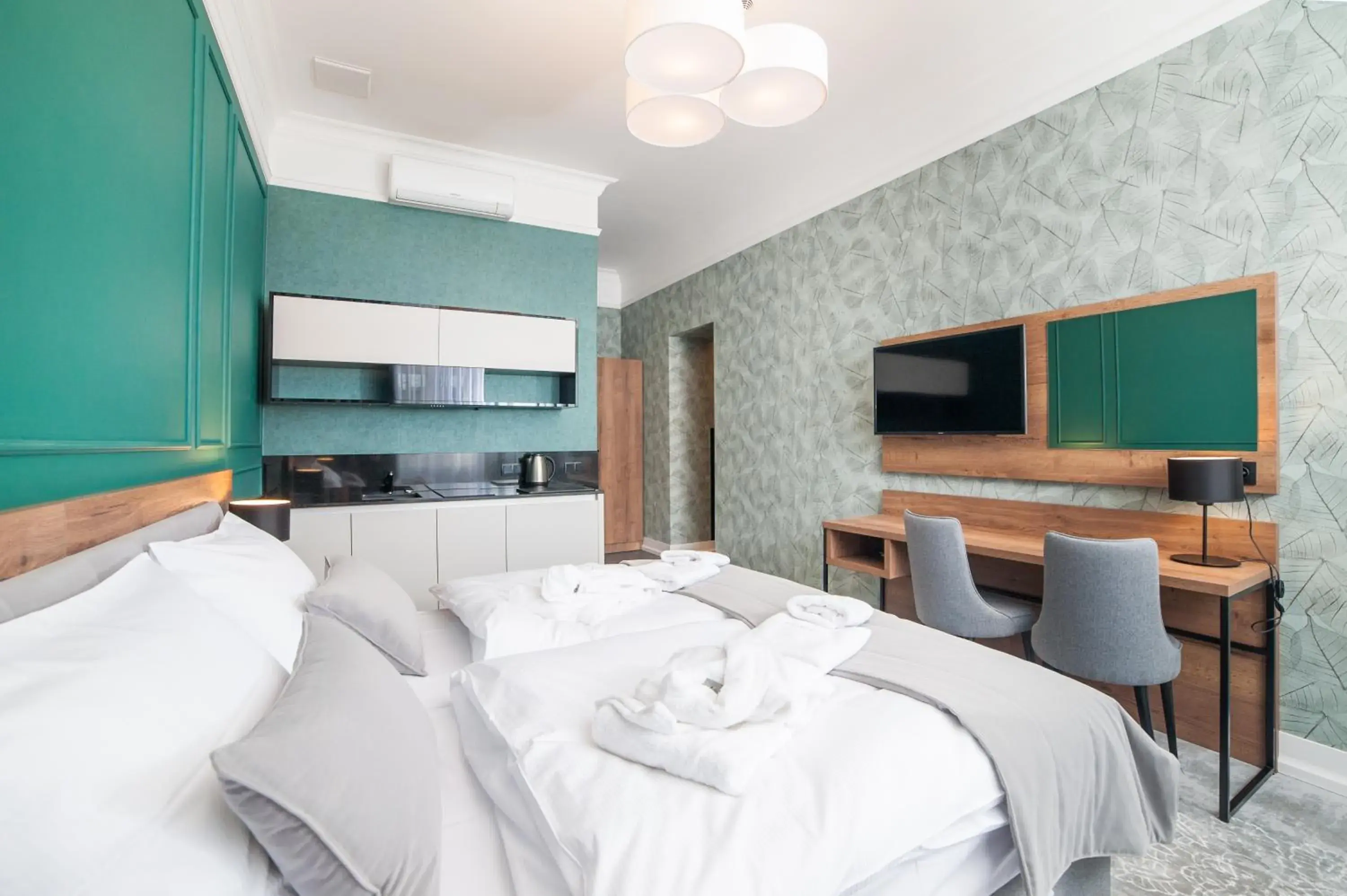 Kitchen or kitchenette, Bed in Vinfort Aparthotel Kitchen or kitchenette, Bed in Vinfort Aparthotel