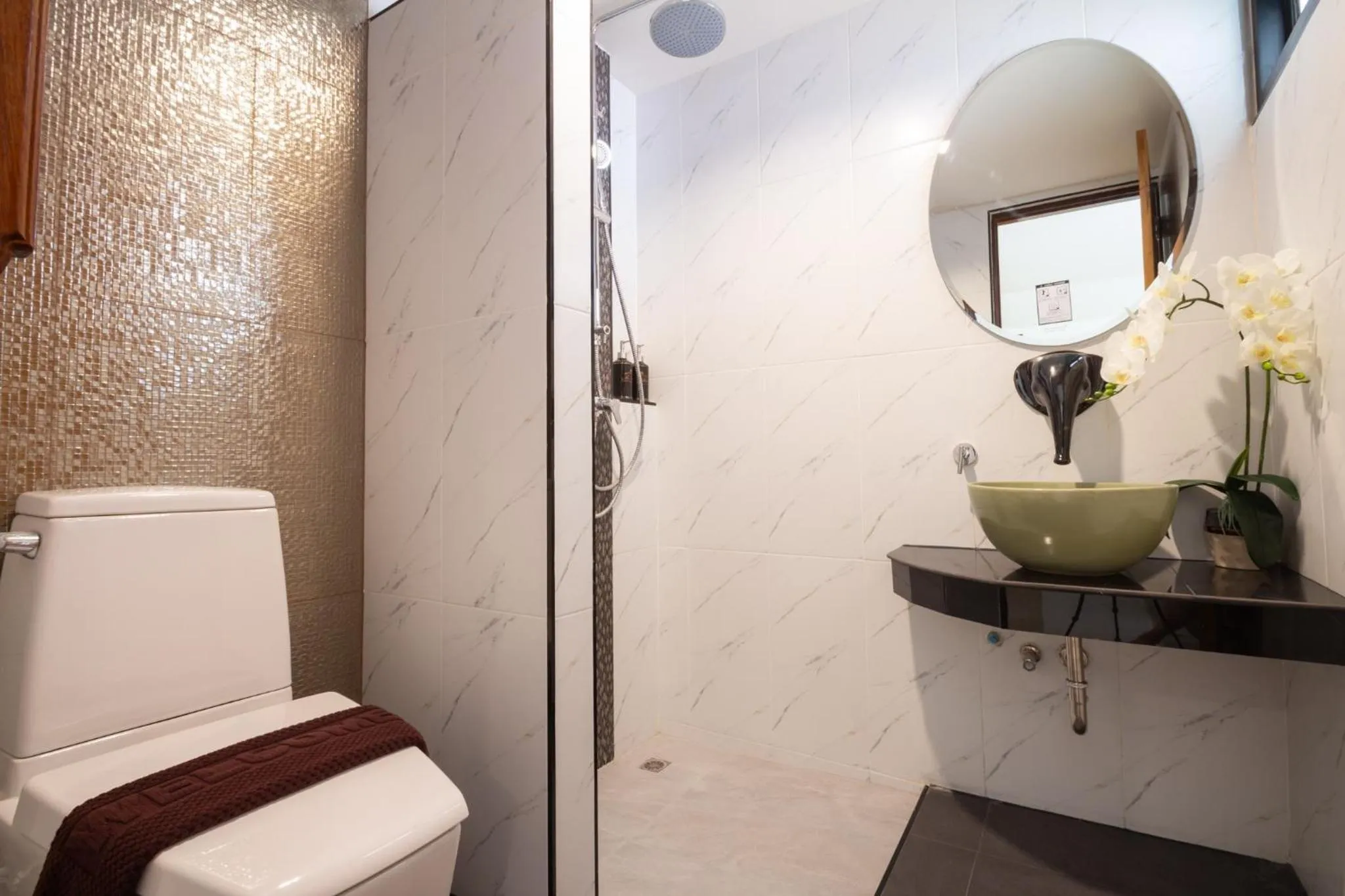 Anumat Premium Budget Hotel