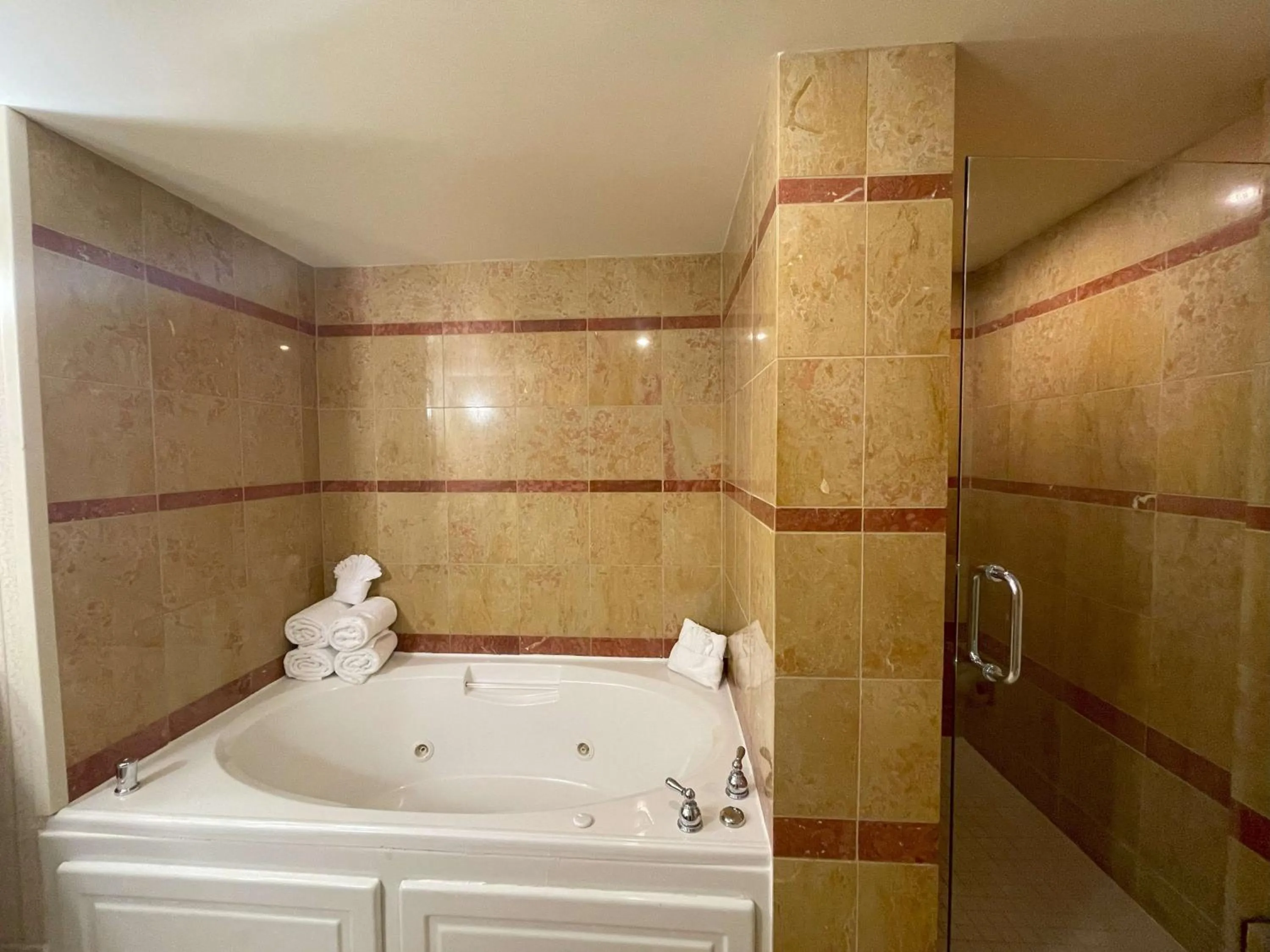 Bathroom in ACP Hotel Houston Westchase, MOD Collection by Sonesta