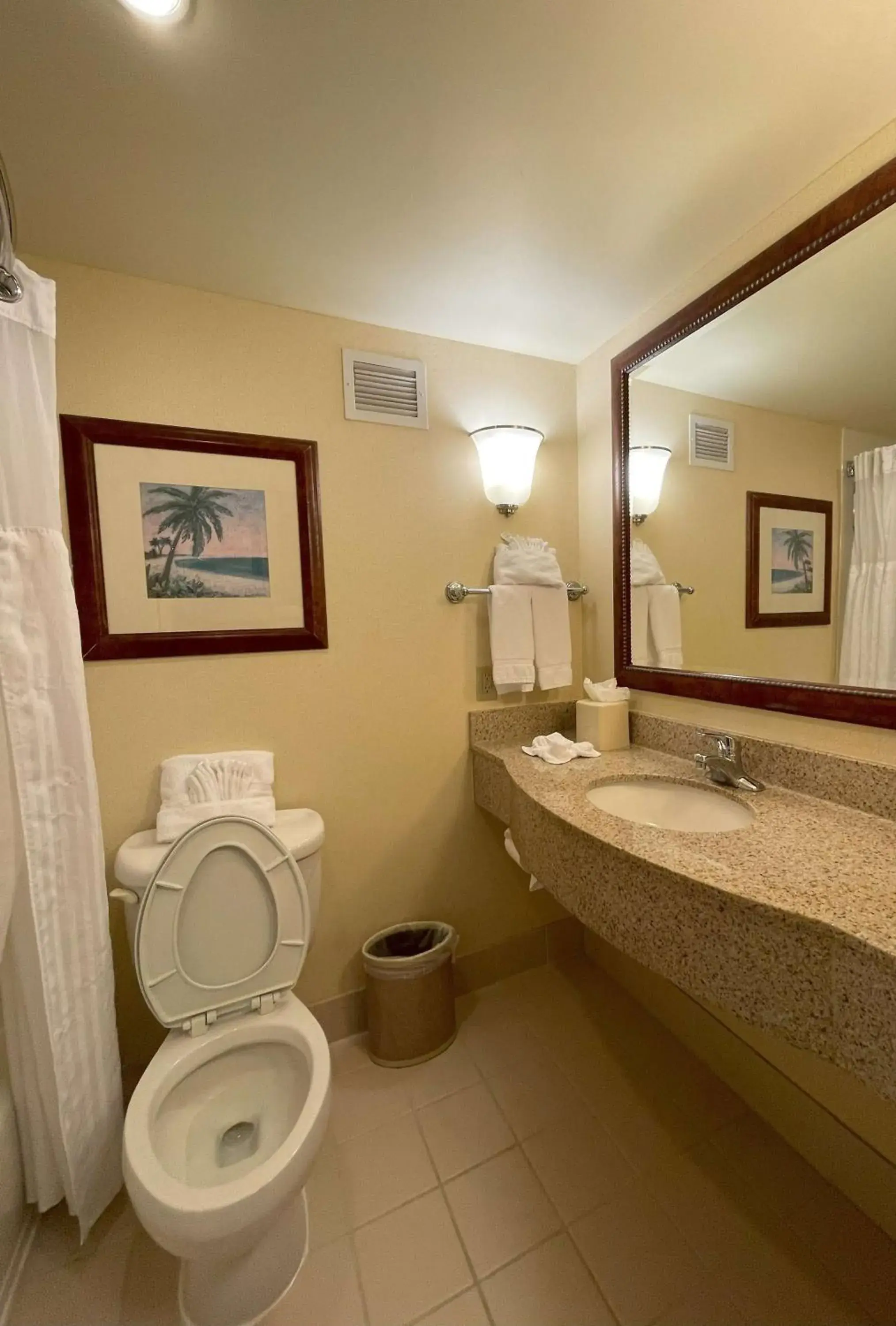 Bedroom in ACP Hotel Houston Westchase, MOD Collection by Sonesta Bedroom in ACP Hotel Houston Westchase, MOD Collection by Sonesta