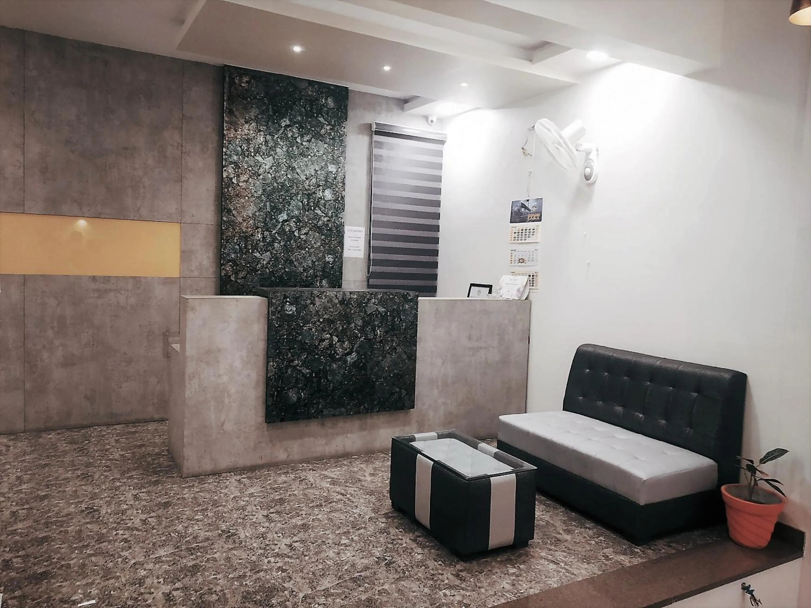 Lobby or reception in Hotel Suryansh