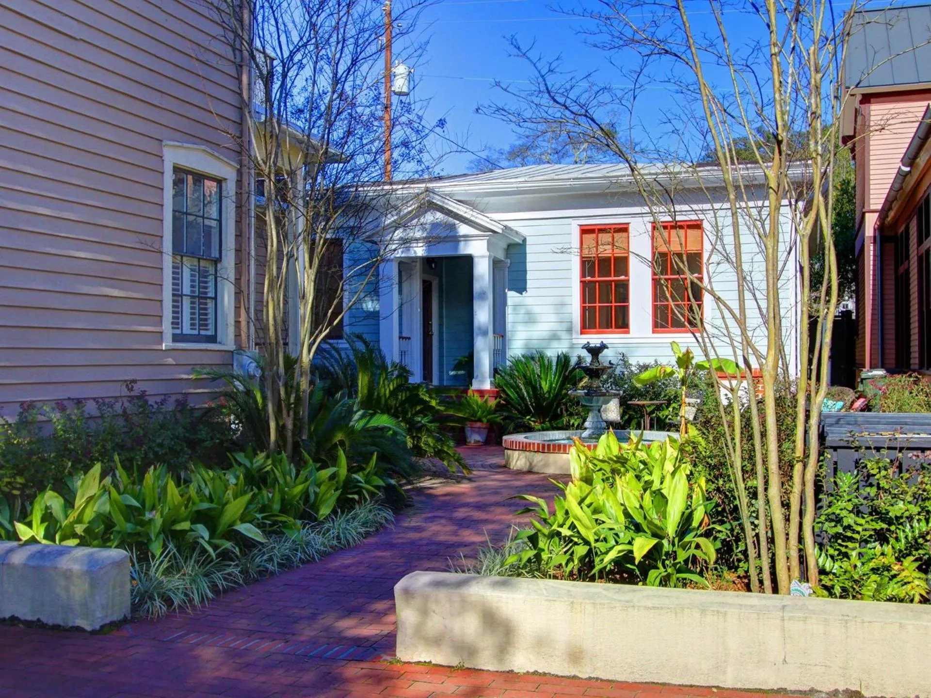 Fountain View Cottage