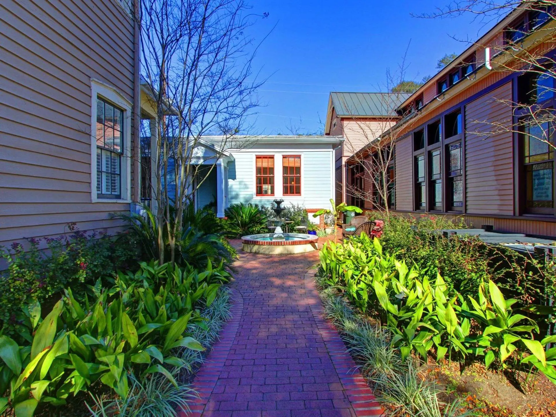 Fountain View Cottage