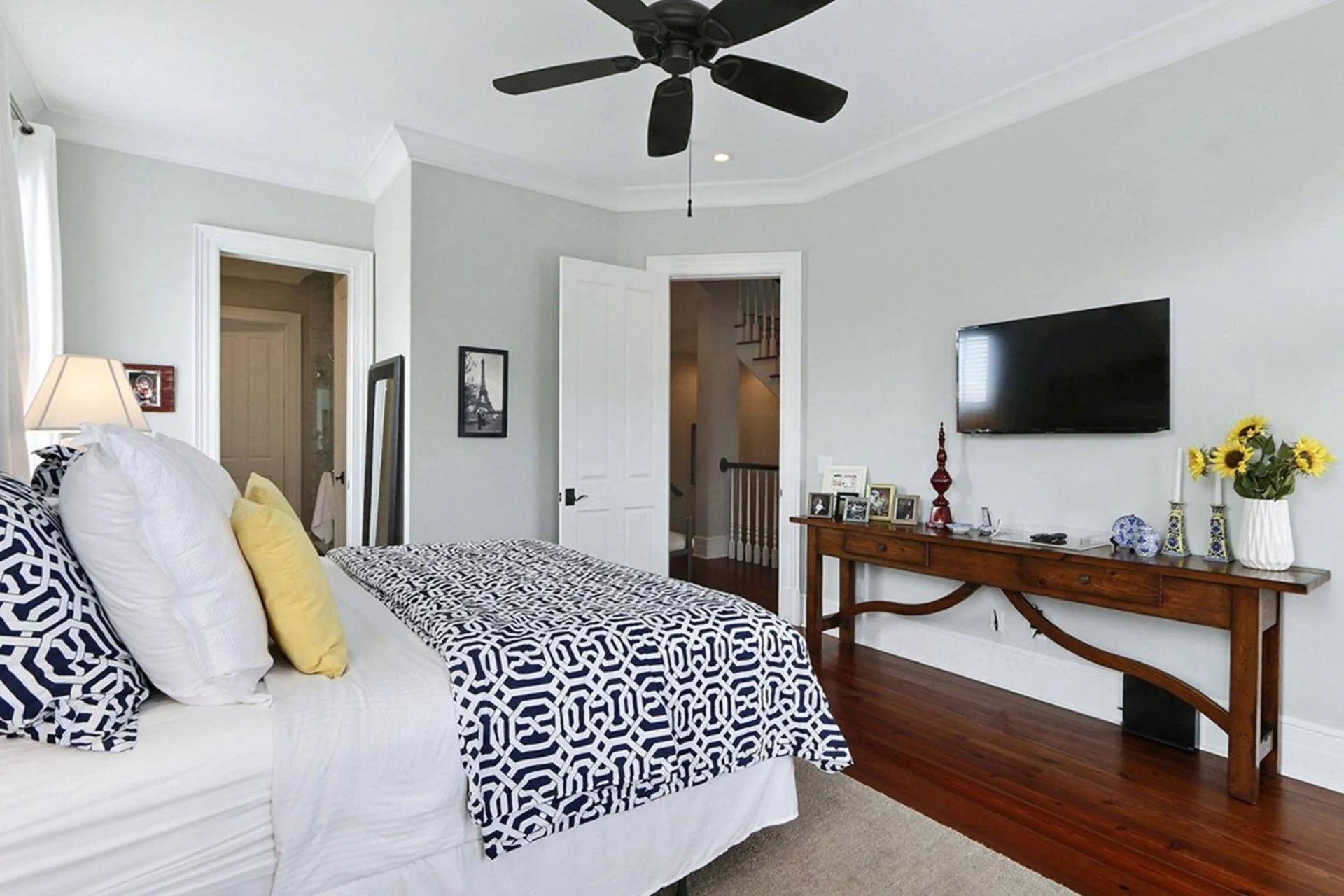 Bed in Jay-Ann House