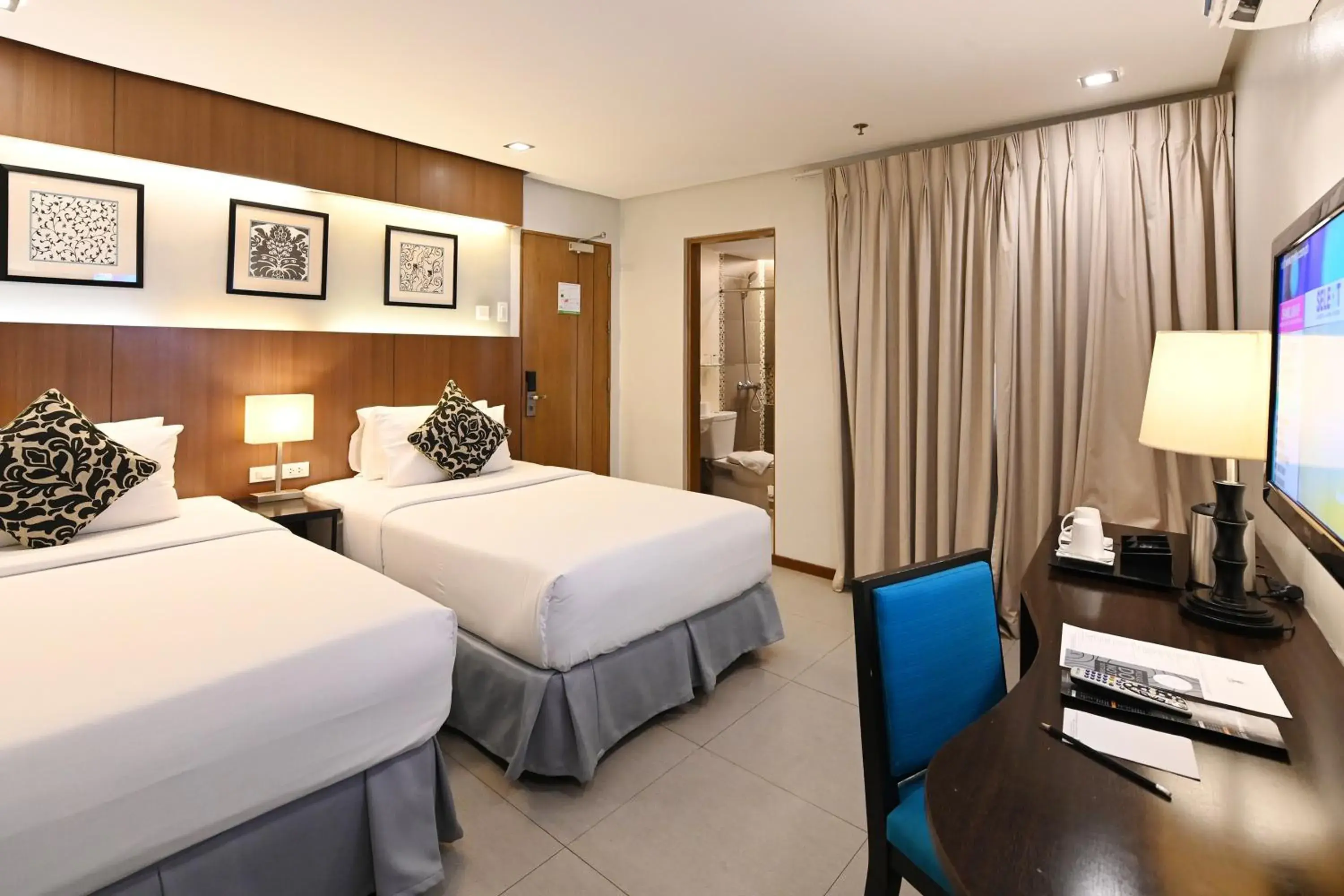 Bed in St Mark Hotel Bed in St Mark Hotel