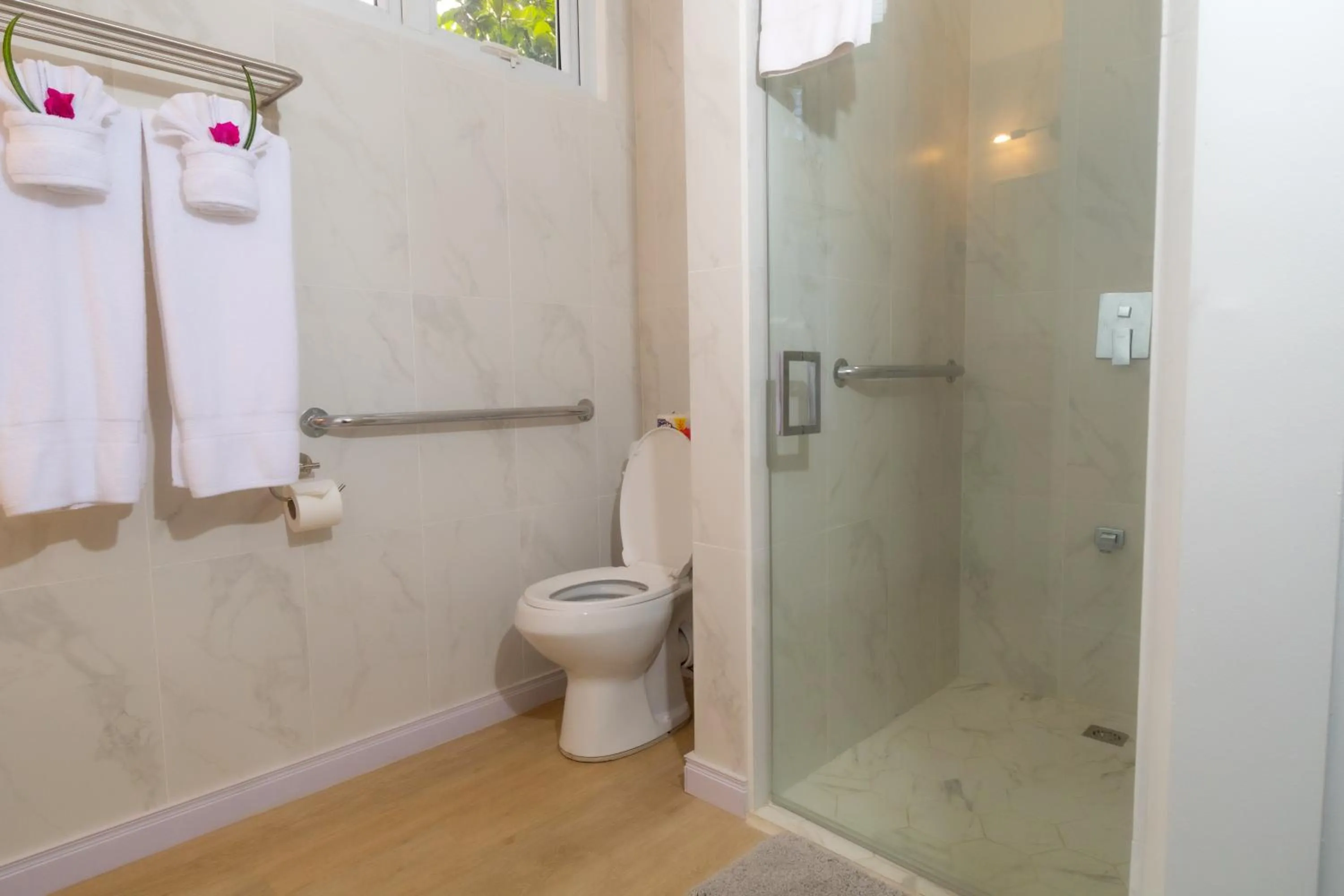 Bathroom in Crown Point Beach Hotel