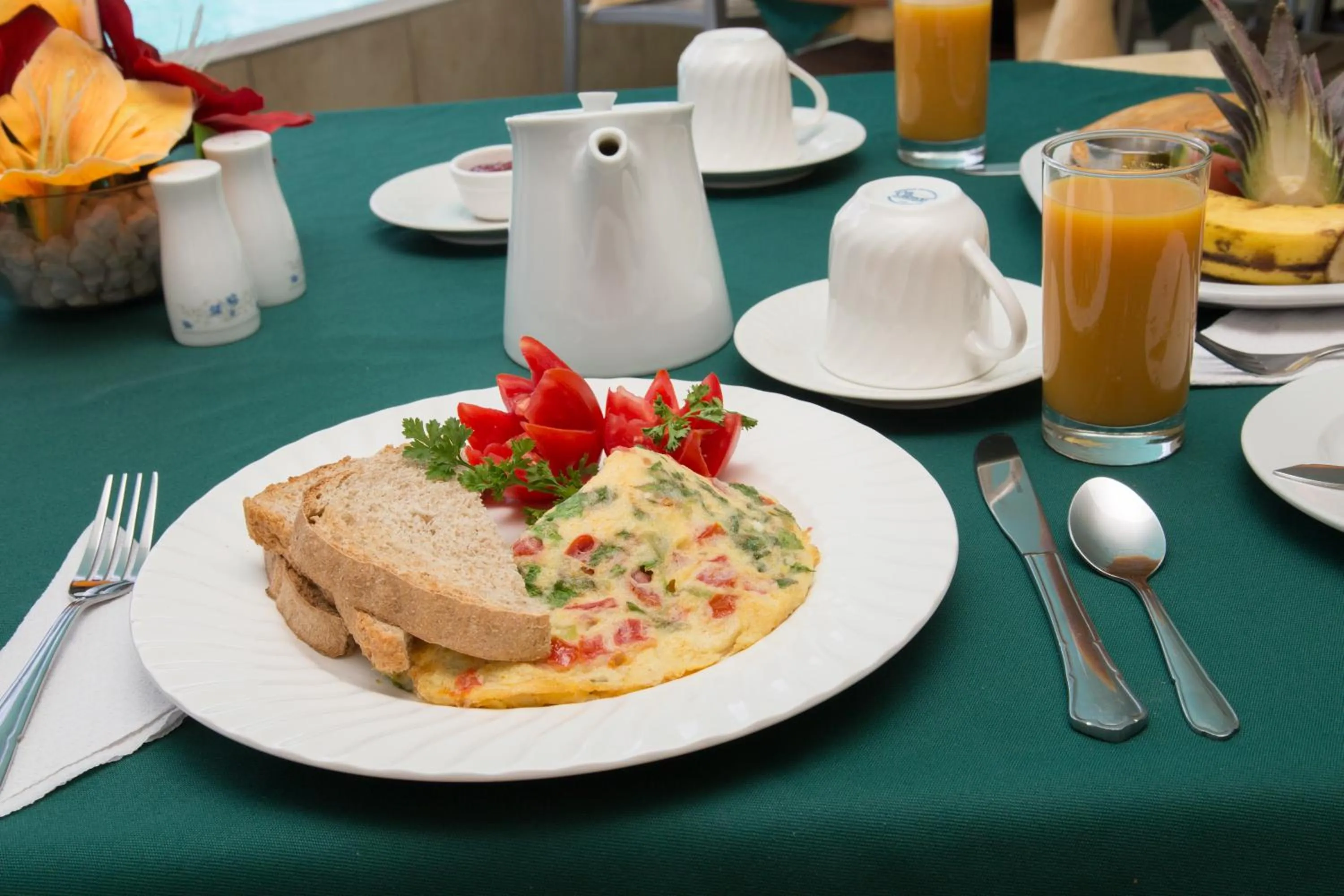 Swimming pool in Crown Point Beach Hotel