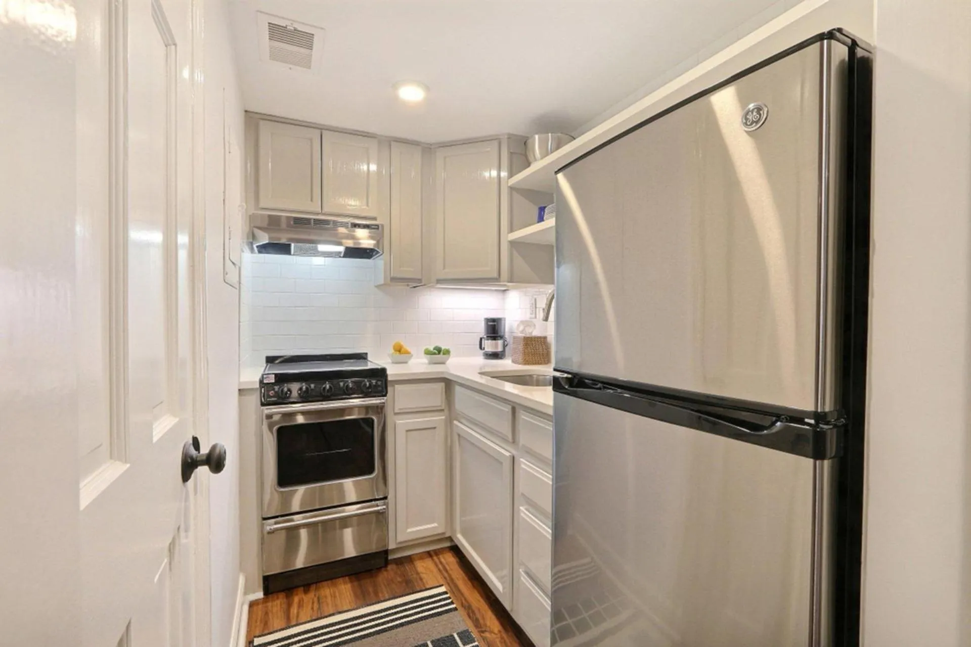 Isaac LaRoche Estate