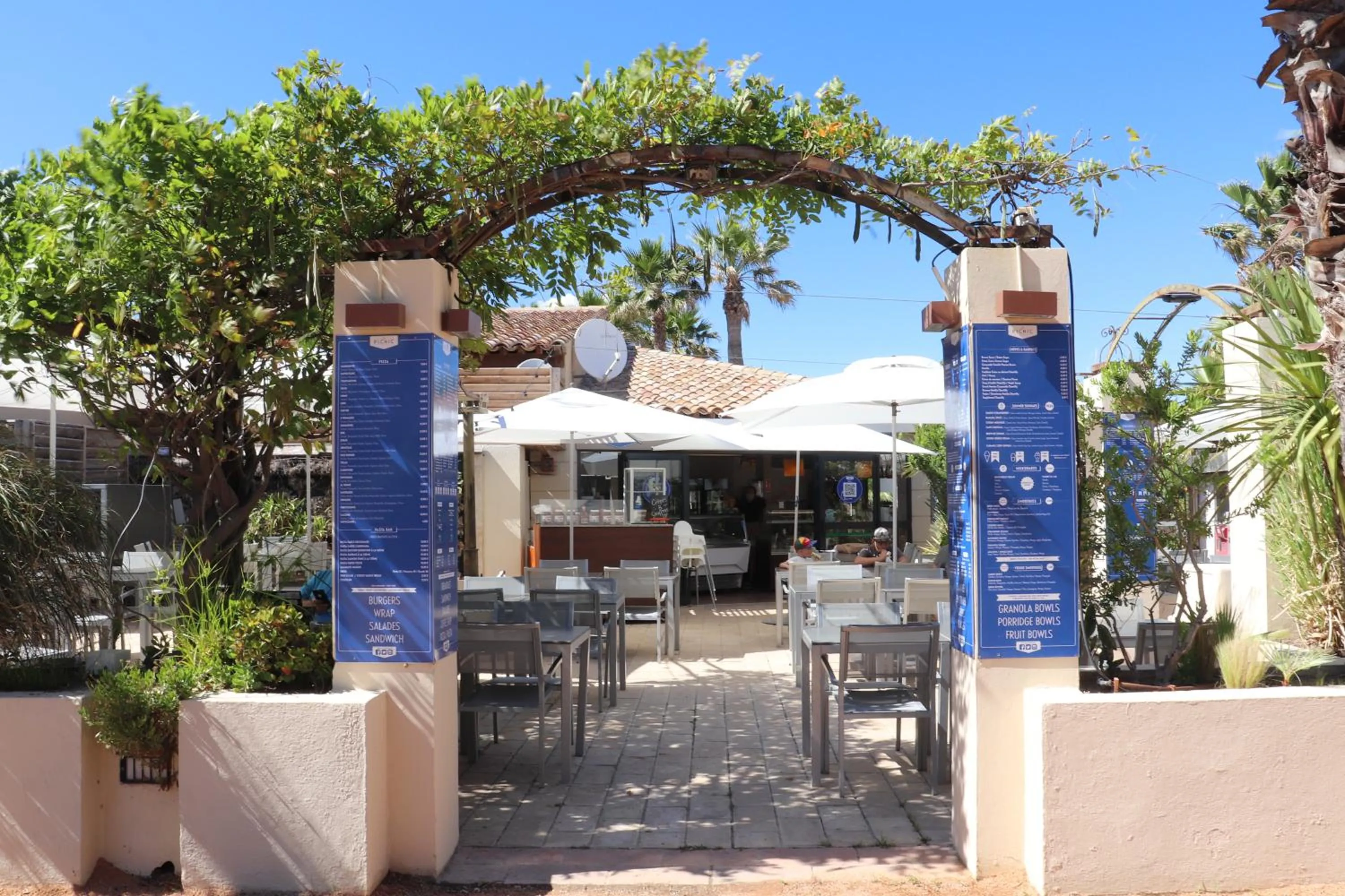 Staff in Mobil Homes Vacances