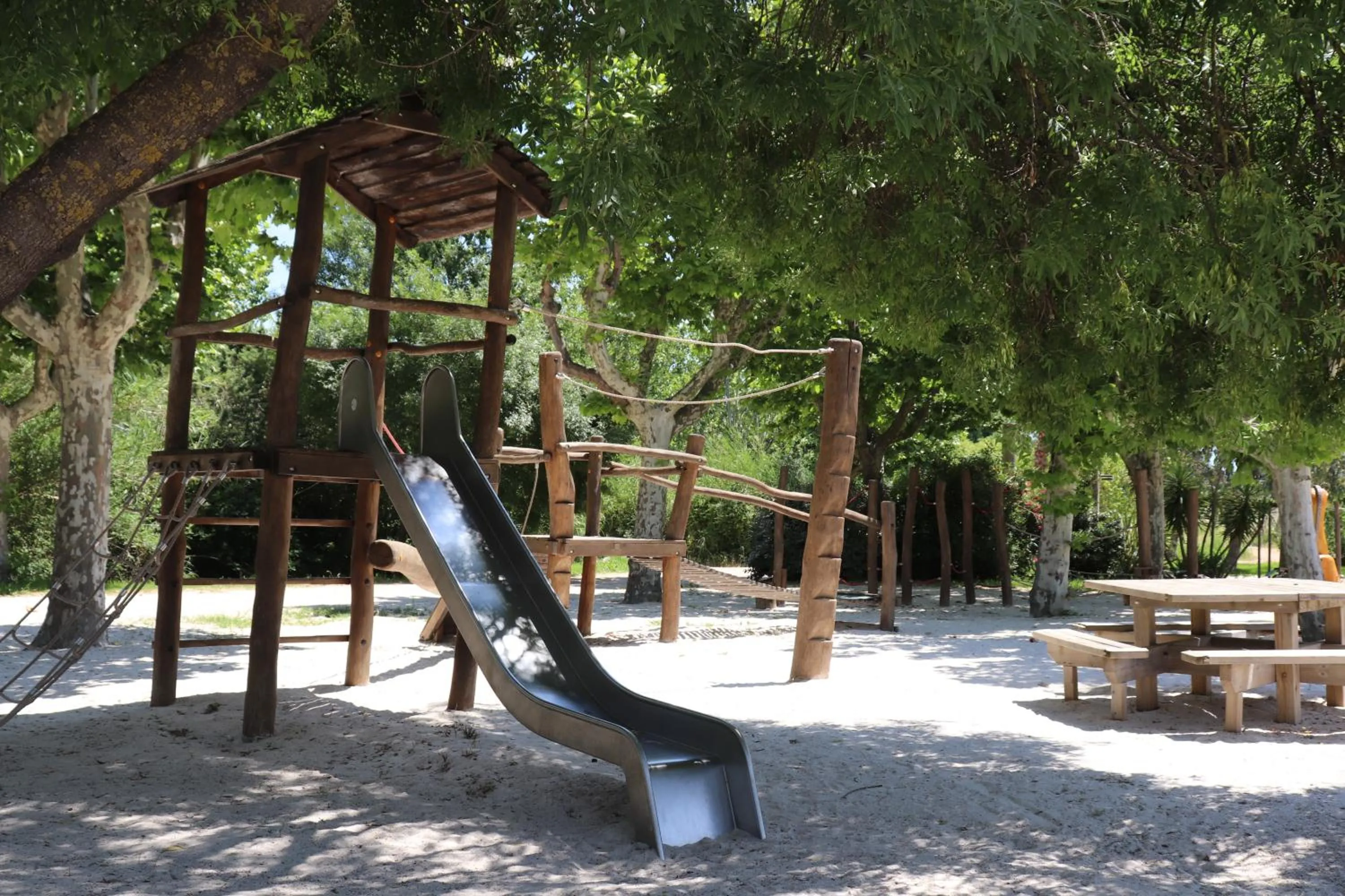 People in Mobil Homes Vacances