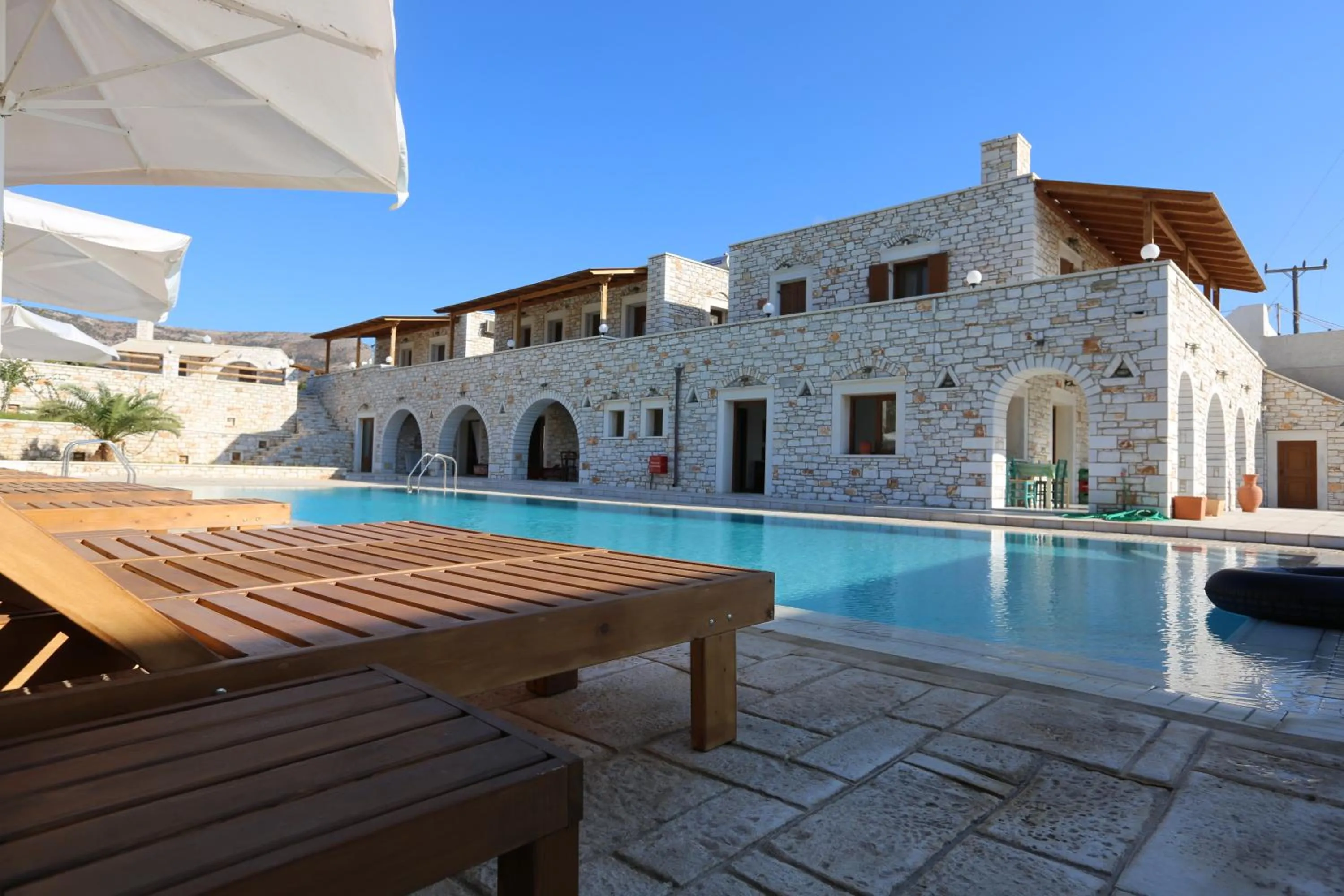 Swimming pool in Avgerinos Village