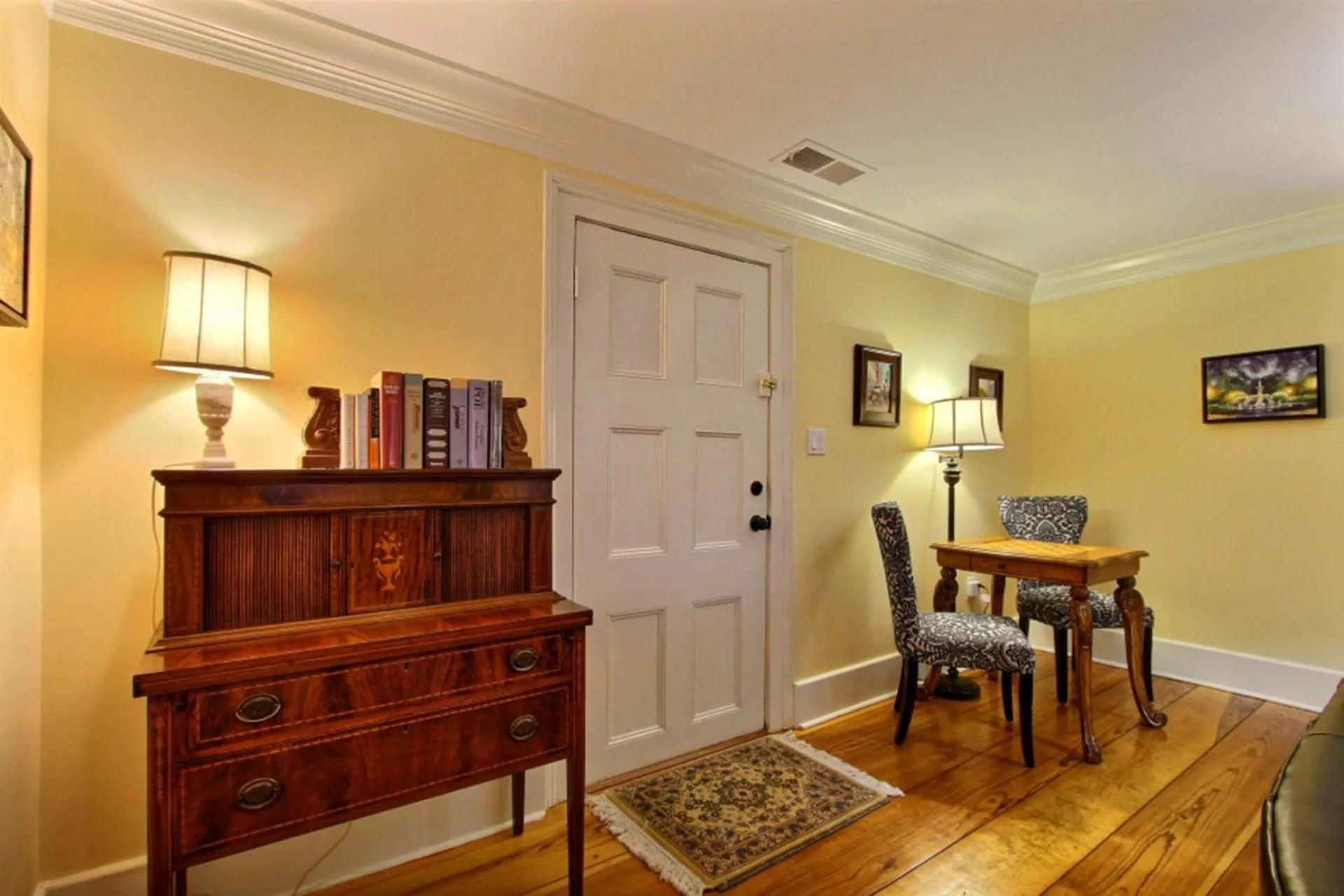 Bird Baldwin Magnolia Suite