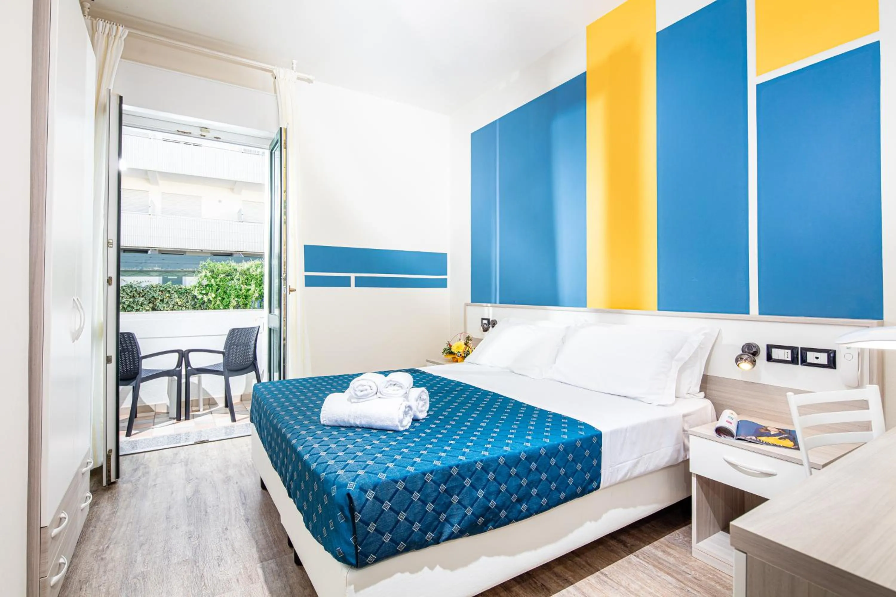 Bedroom, Bed in Hotel Orchidea