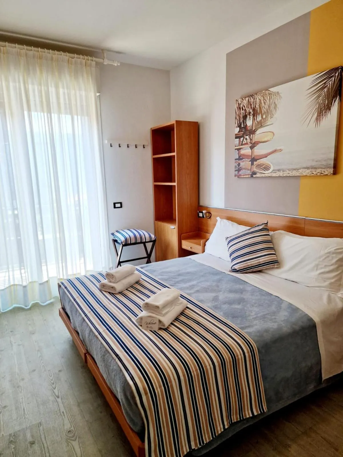 Bedroom, Bed in Hotel Orchidea