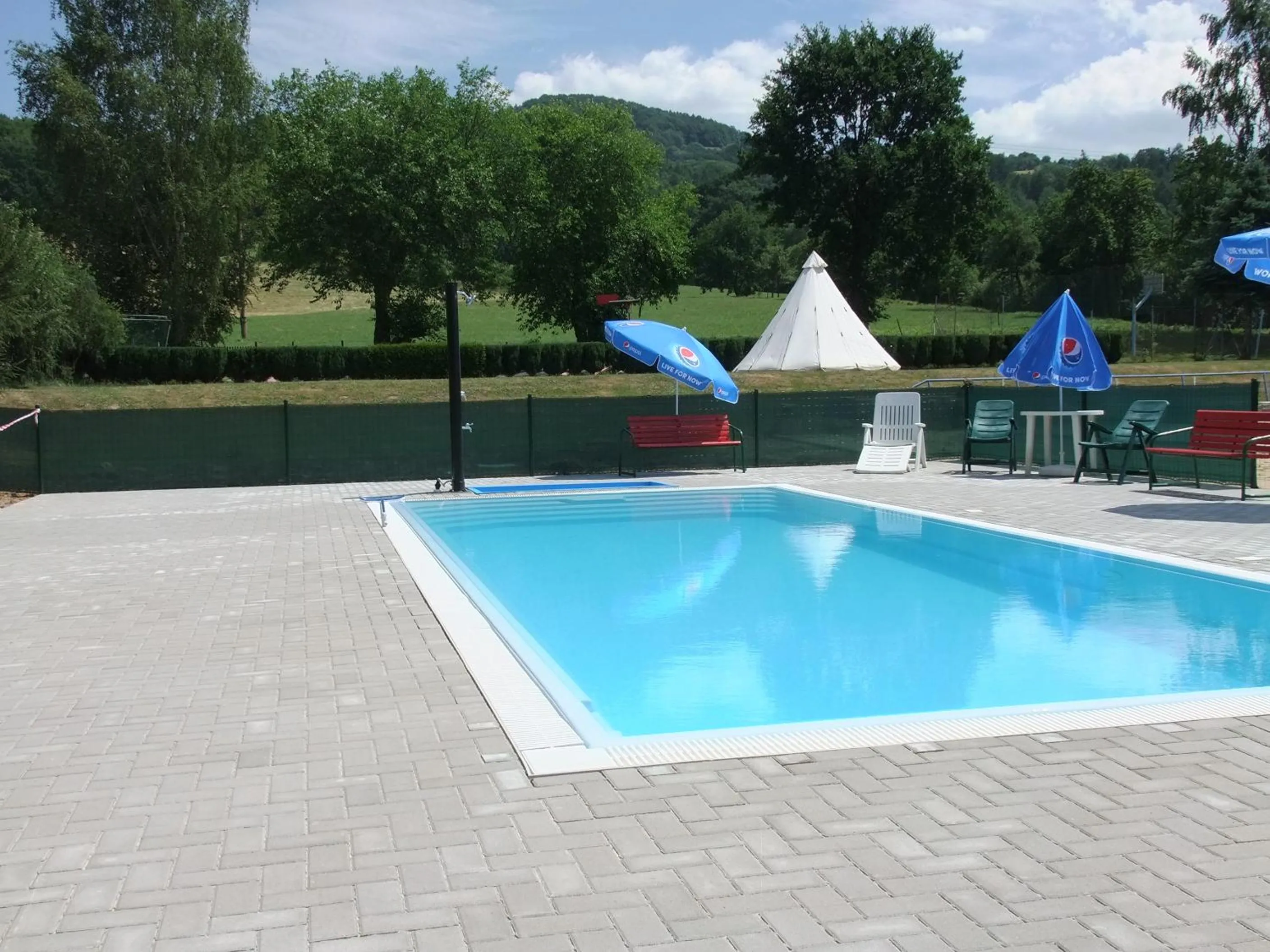 Swimming pool in Hotel Formule