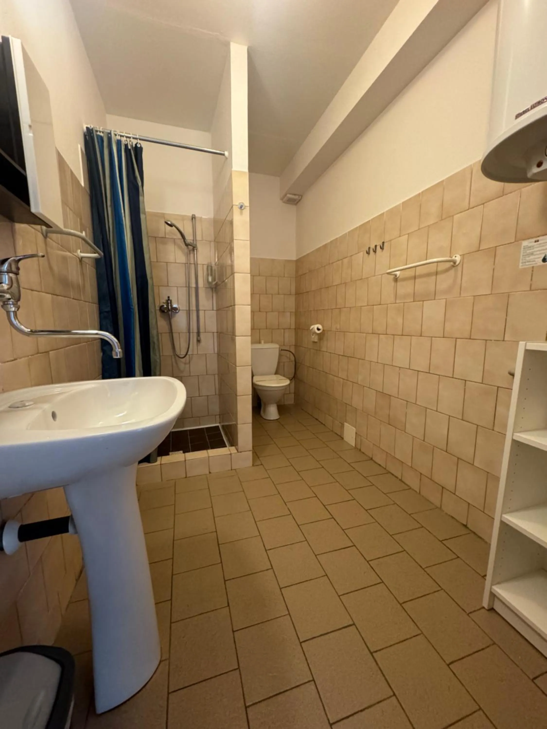 Bathroom in Hotel Formule