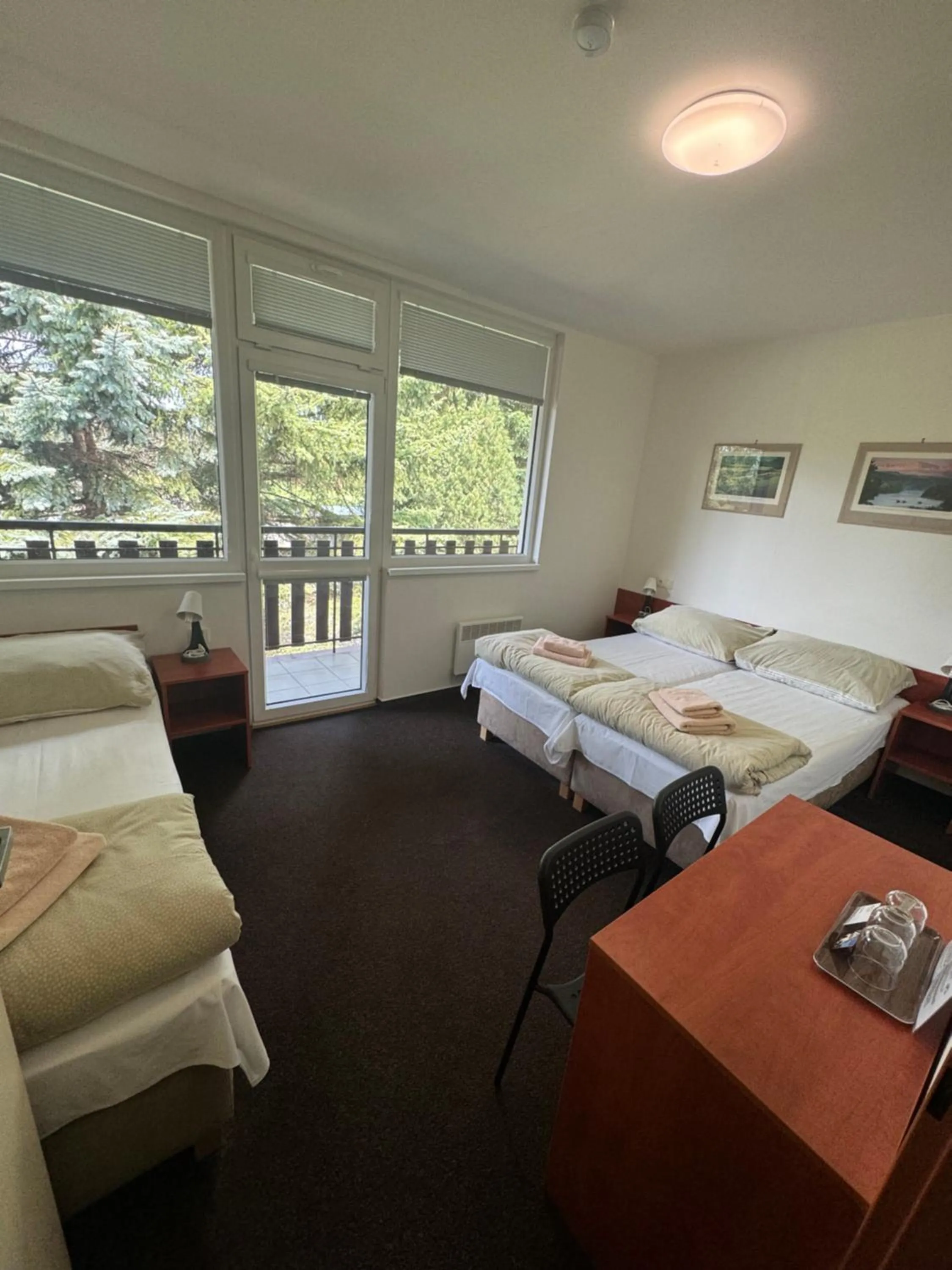 Bed in Hotel Formule