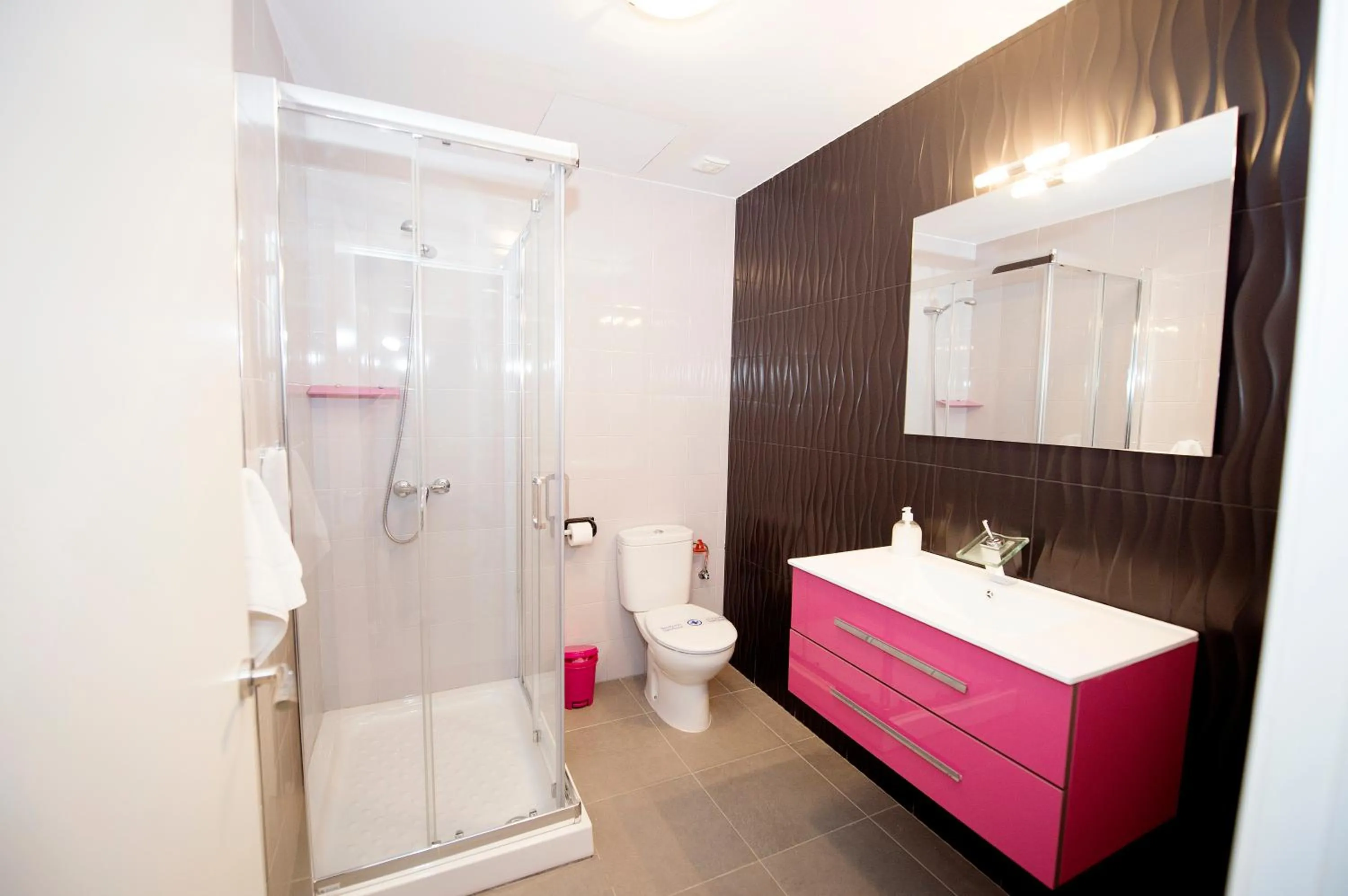 Bathroom in Apartamentos Turísticos La Boutique del Mar