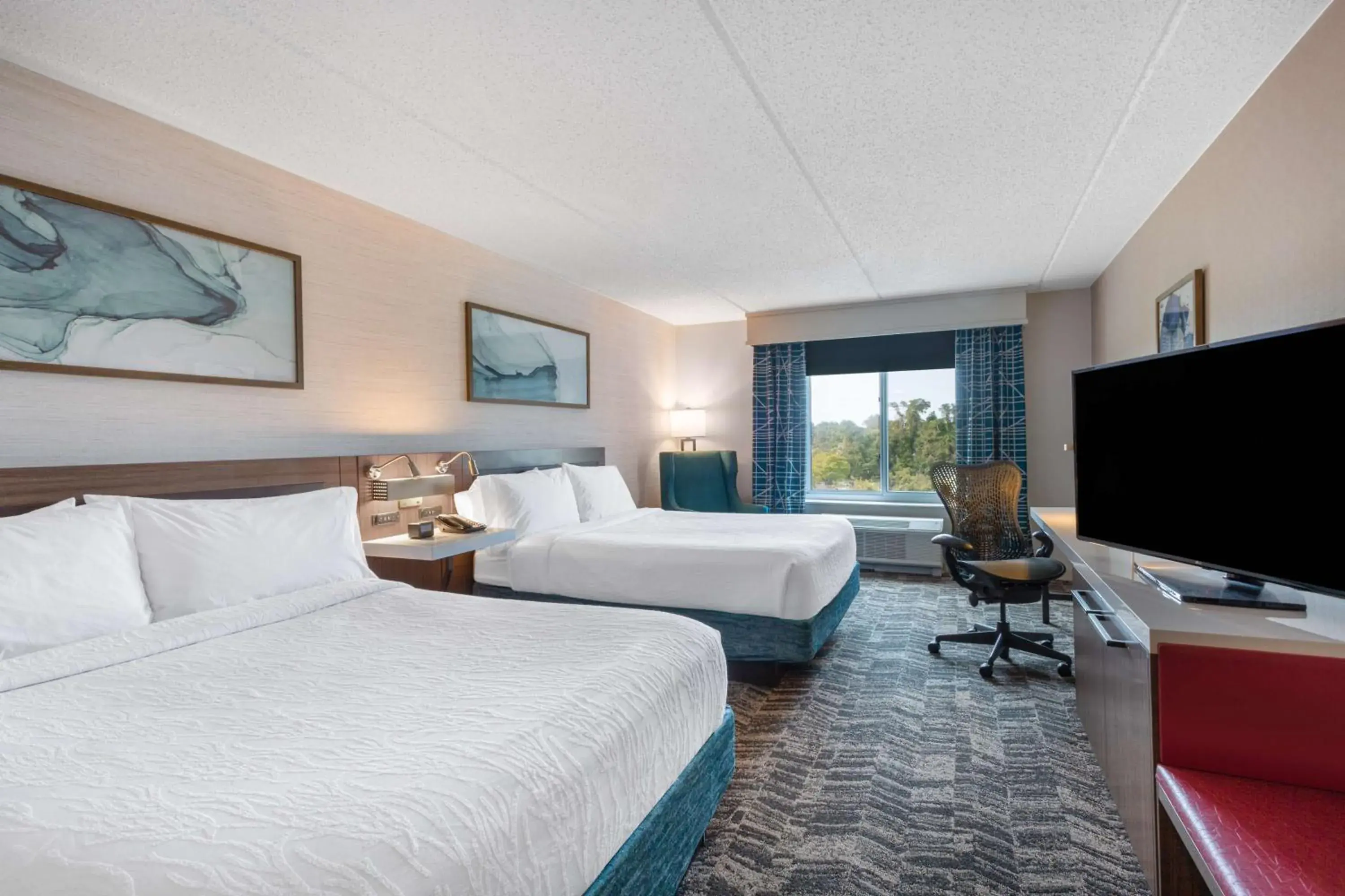 Bed in Hilton Garden Inn Islip/MacArthur Airport Bed in Hilton Garden Inn Islip/MacArthur Airport