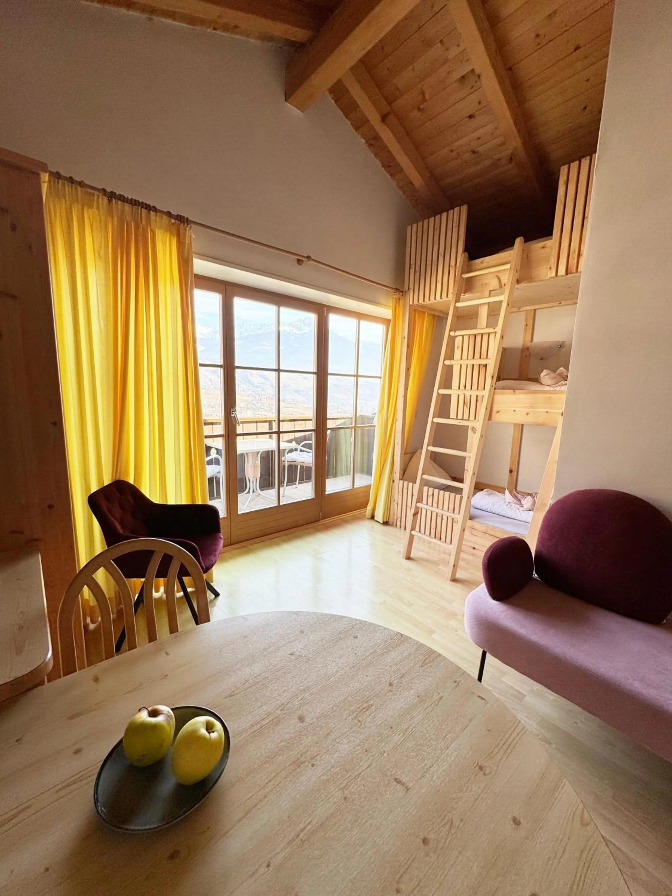 Bed in Hotel Residence MaVie