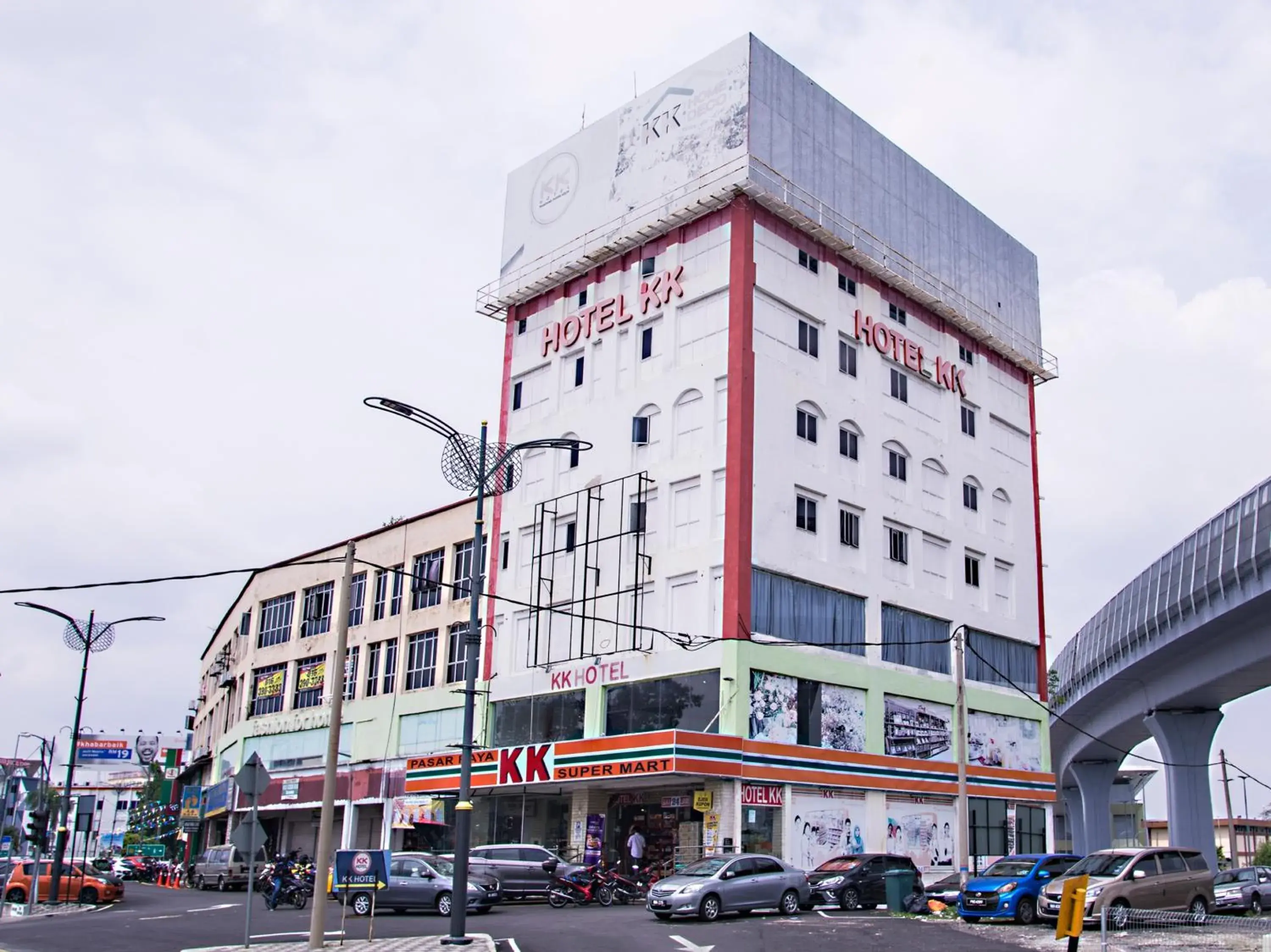 Property Building in OYO 43961 Kk Hotel Kajang