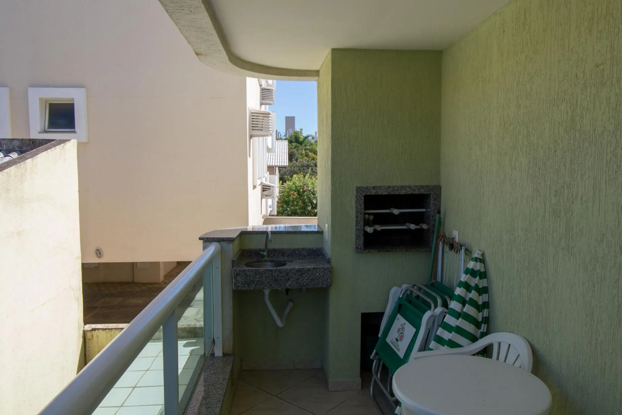 Balcony/Terrace in Res Calliandra Apto 104 Fundos