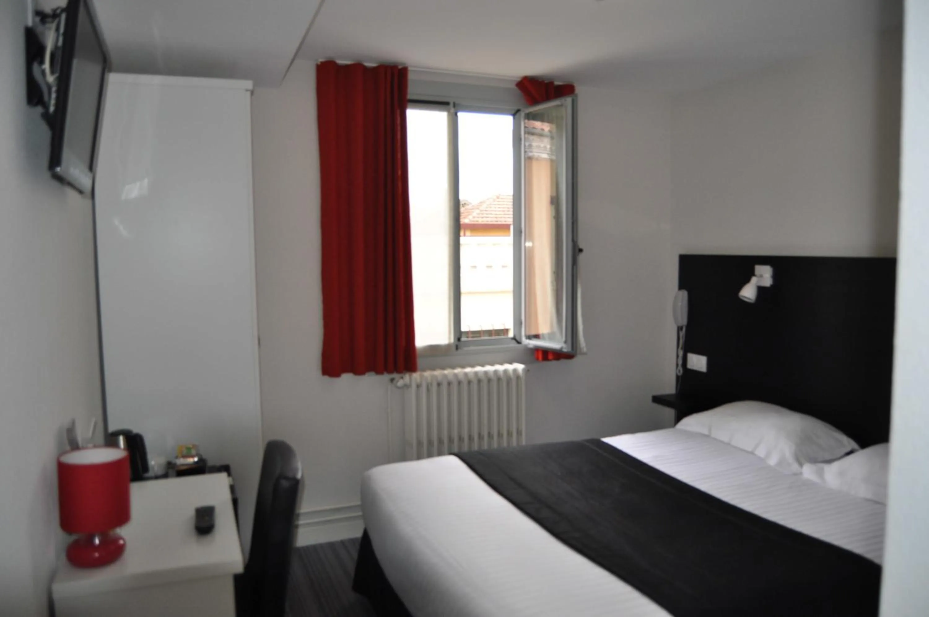 Bed in Hôtel Le Loft