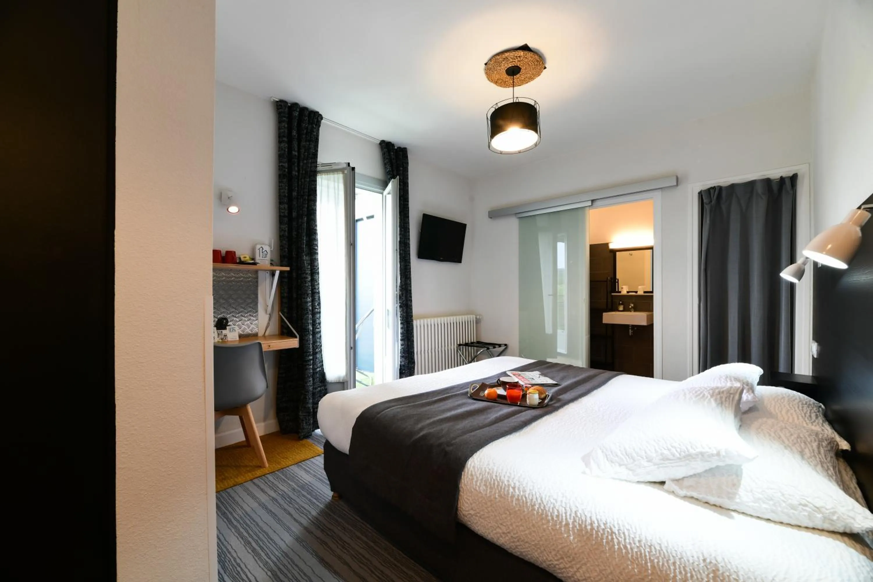 Bed in Hôtel Le Loft