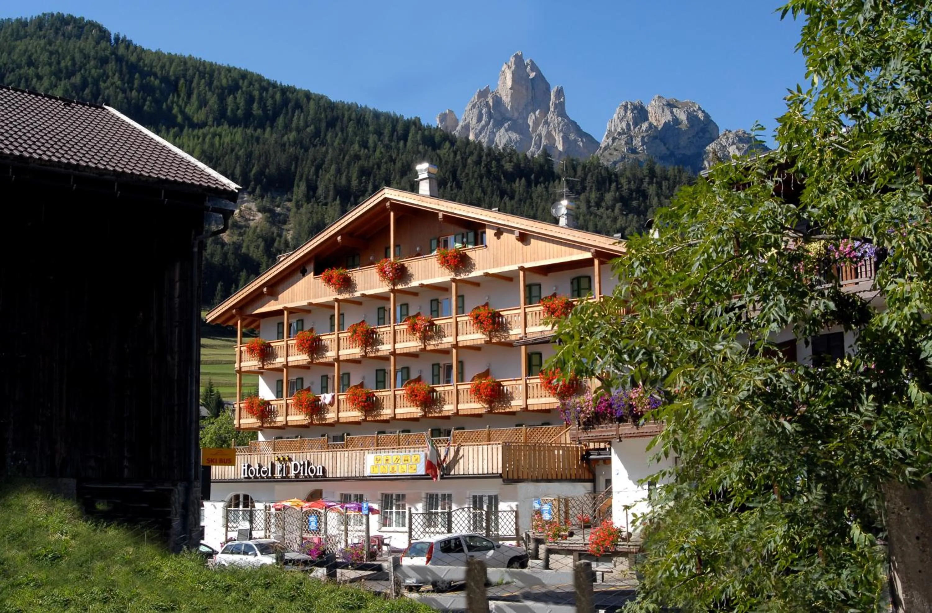 Facade/entrance in Hotel El Pilon