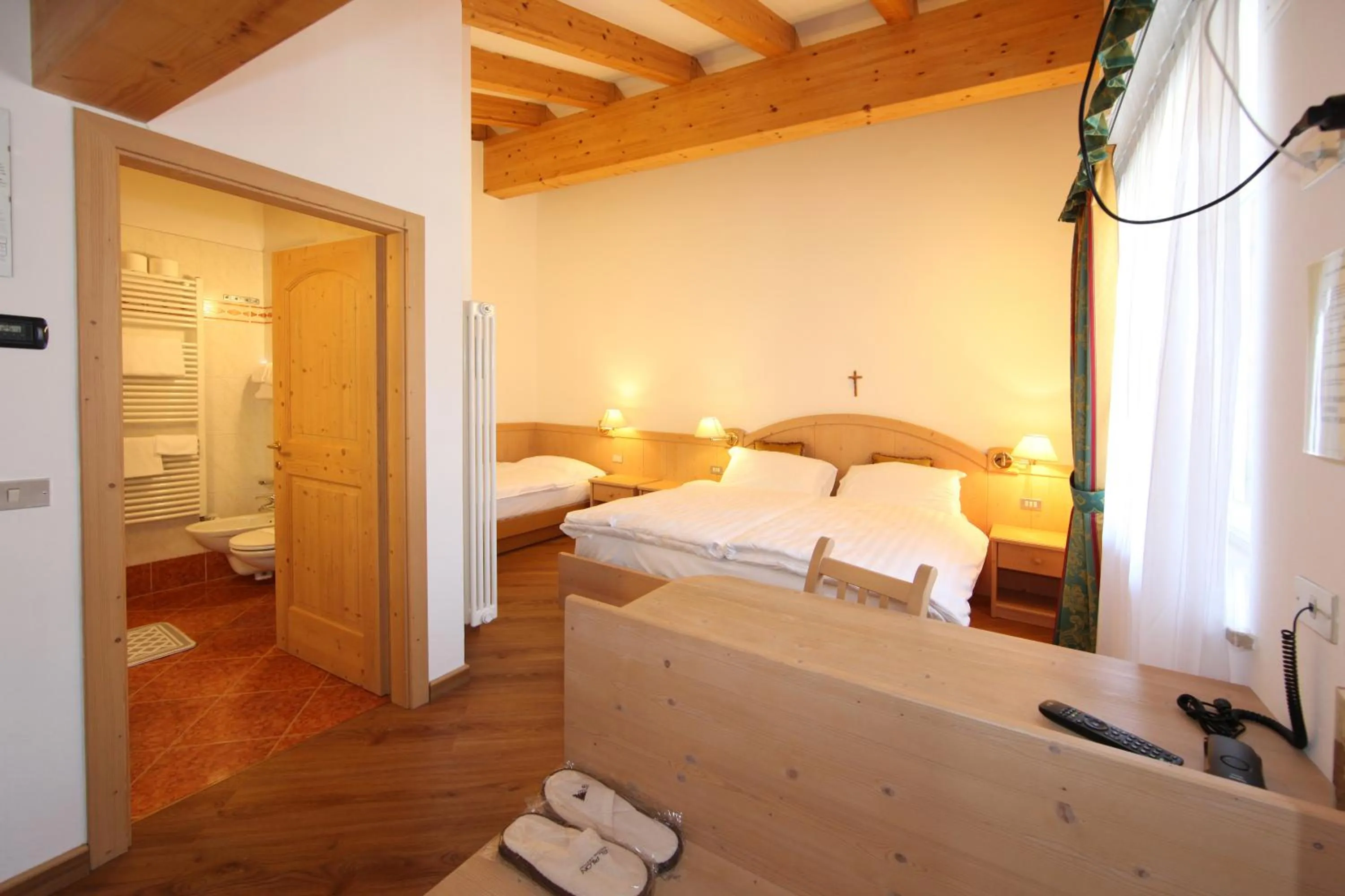 Photo of the whole room, Bed in Hotel El Pilon