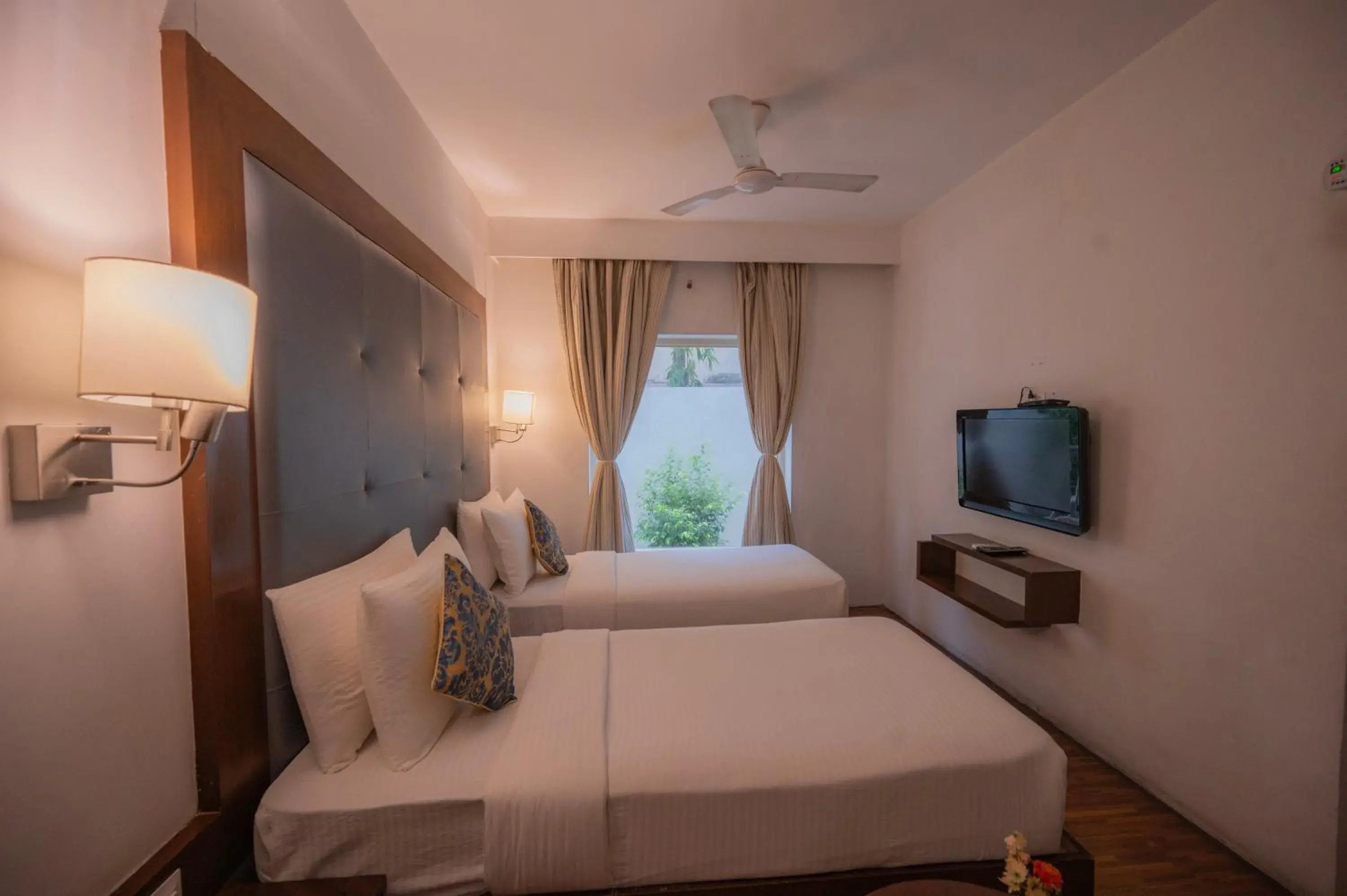 Bed in Hotel Clarks Collection Bhavnagar Bed in Hotel Clarks Collection Bhavnagar