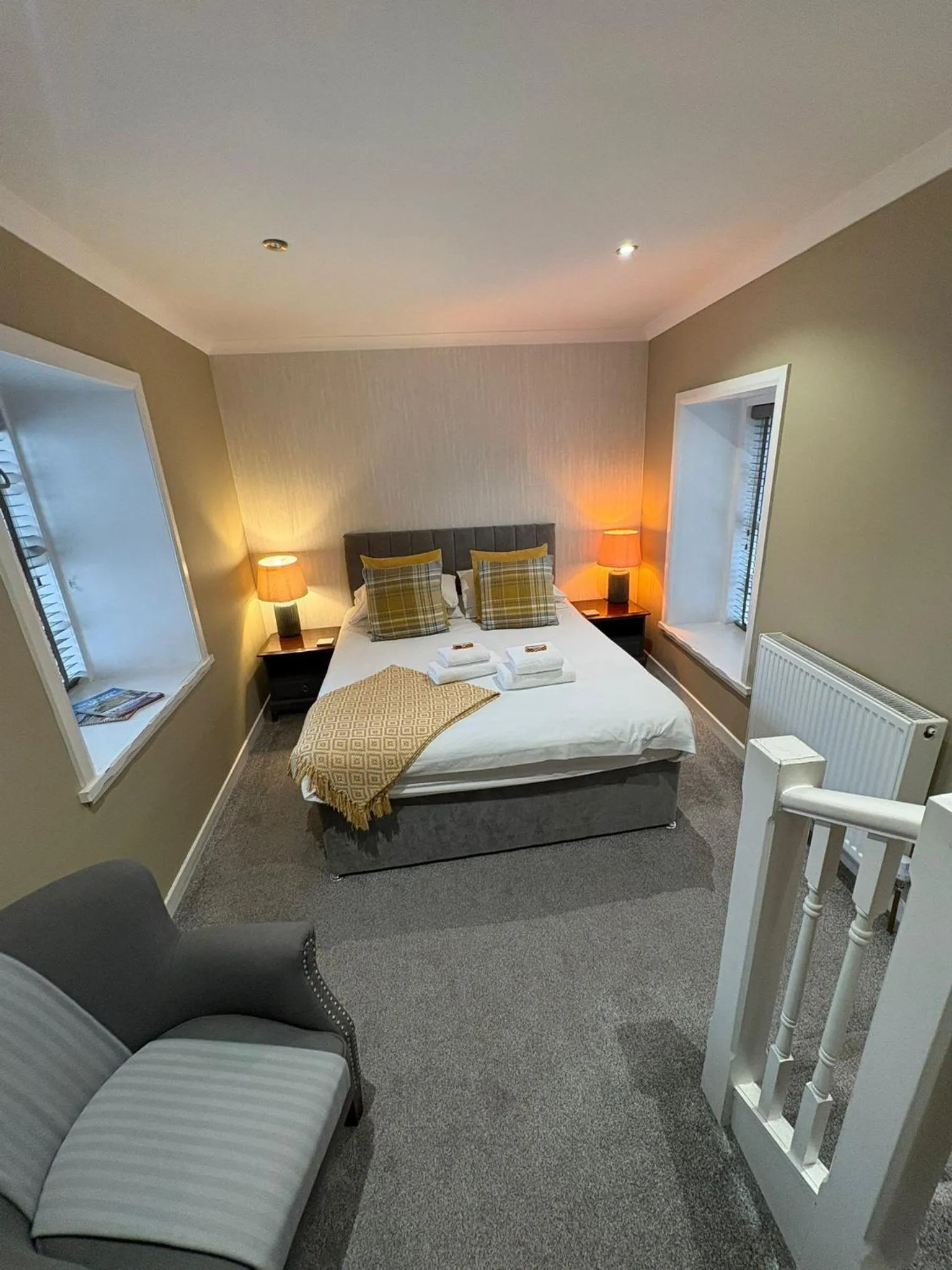 Bed in The Covenanter Hotel