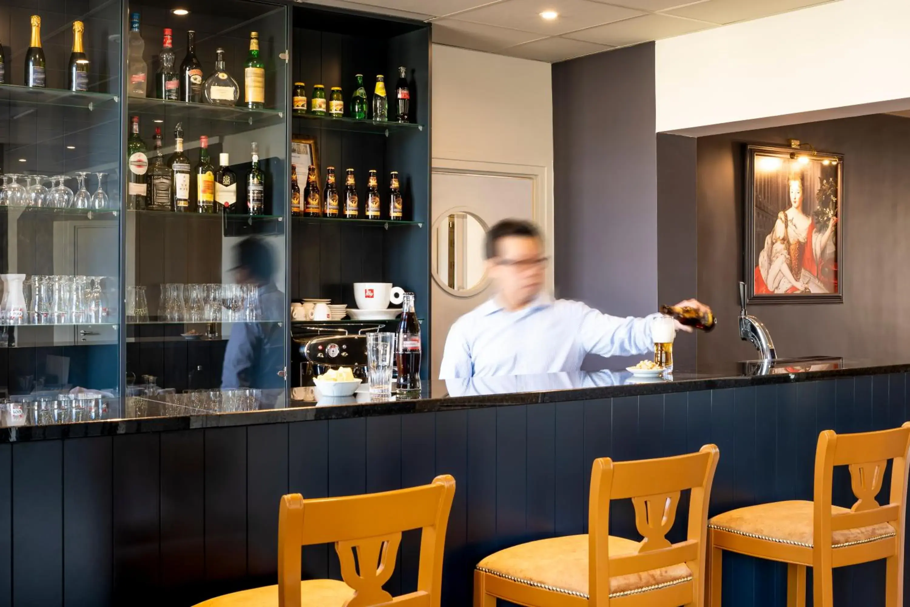 Lounge or bar in Hotel des Lys Lounge or bar in Hotel des Lys