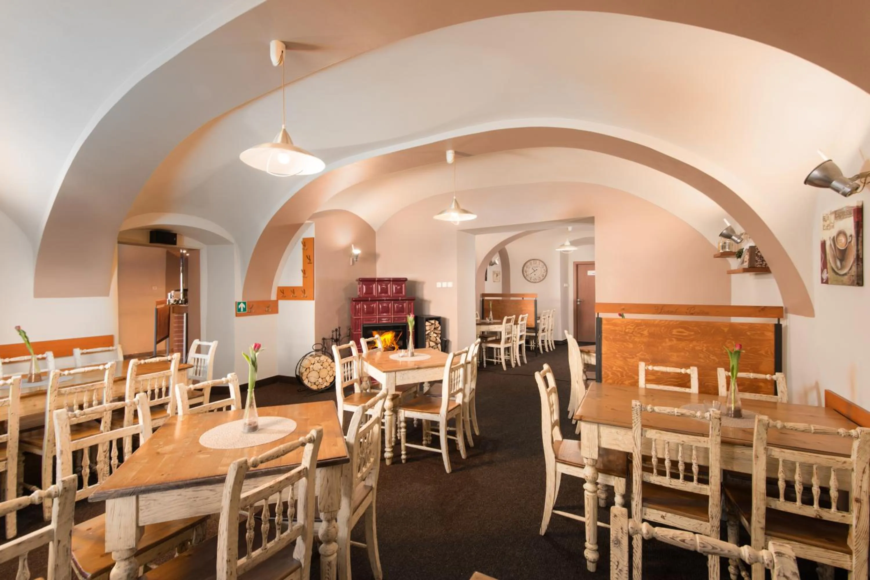 Restaurant/places to eat in Hotel Pošta