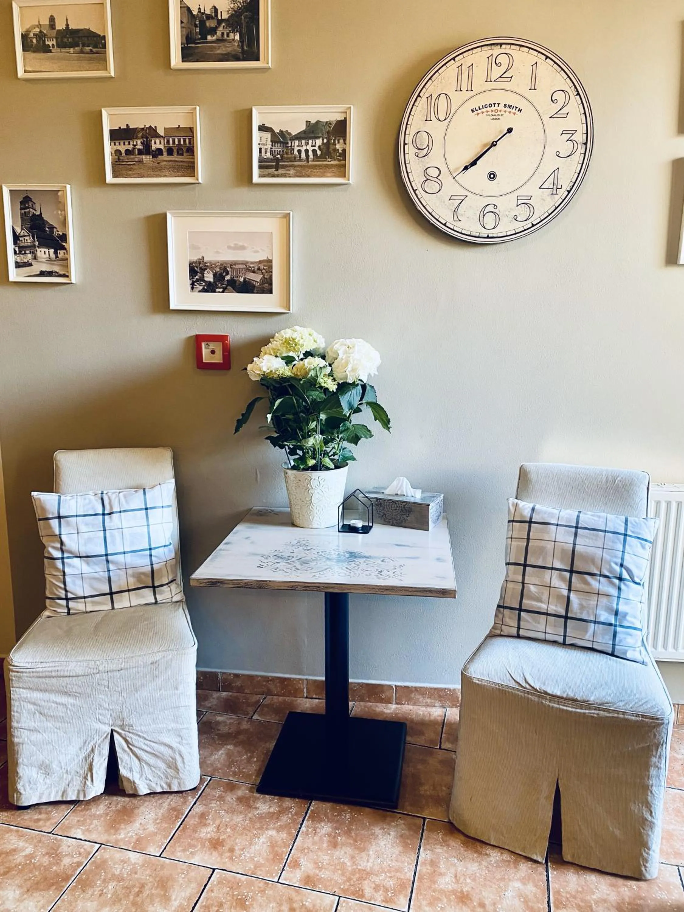 Lobby or reception in Hotel Pošta